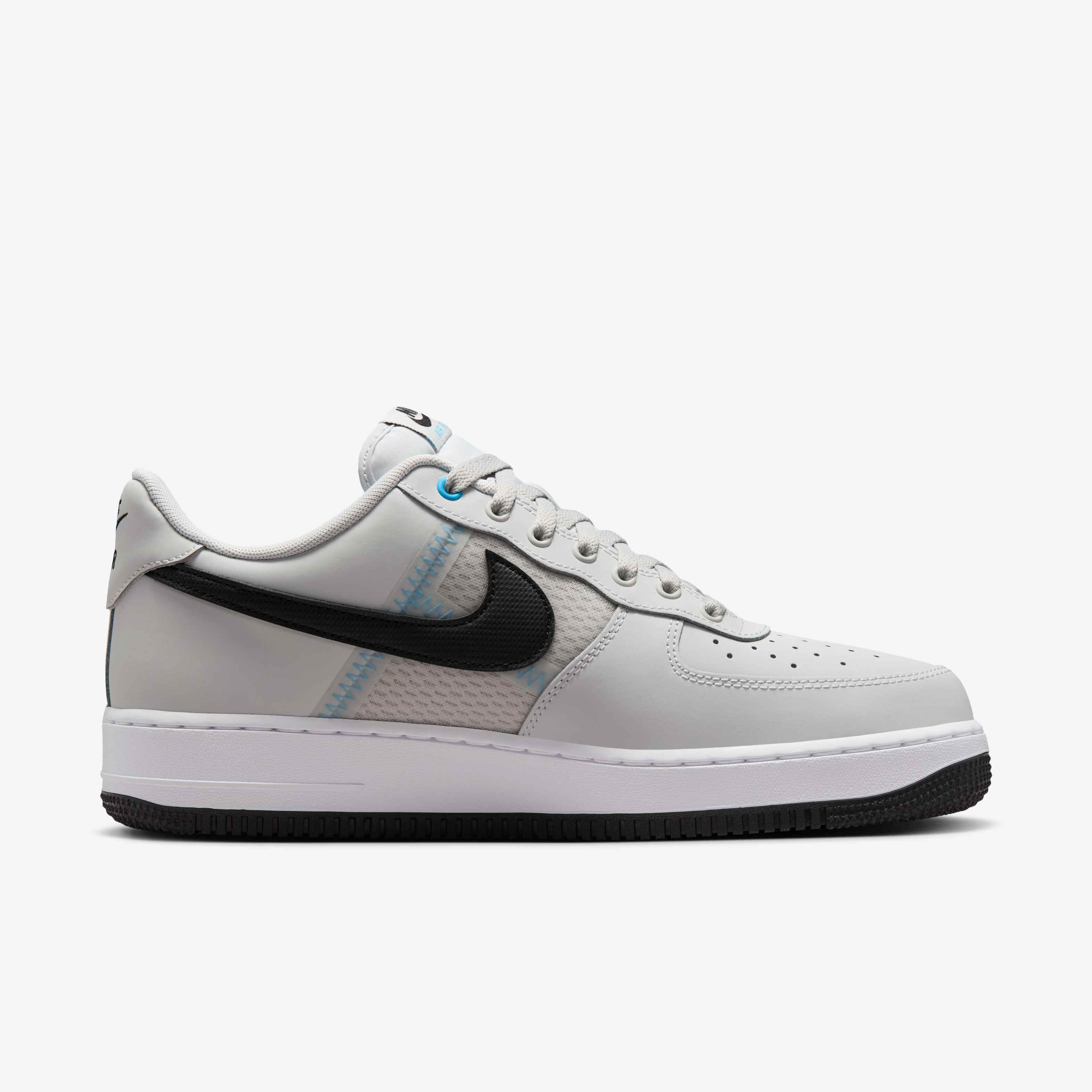 Nike Air Force 1 '07 LV8 image number 2