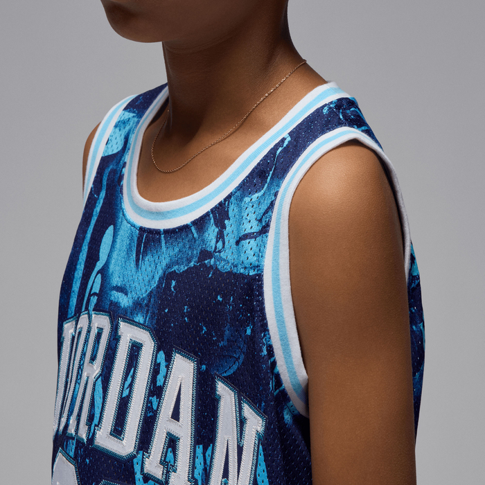 تيشيرت جوردن 23 سترايبد image number 5 تيشيرت جوردن 23 سترايبد image number 5