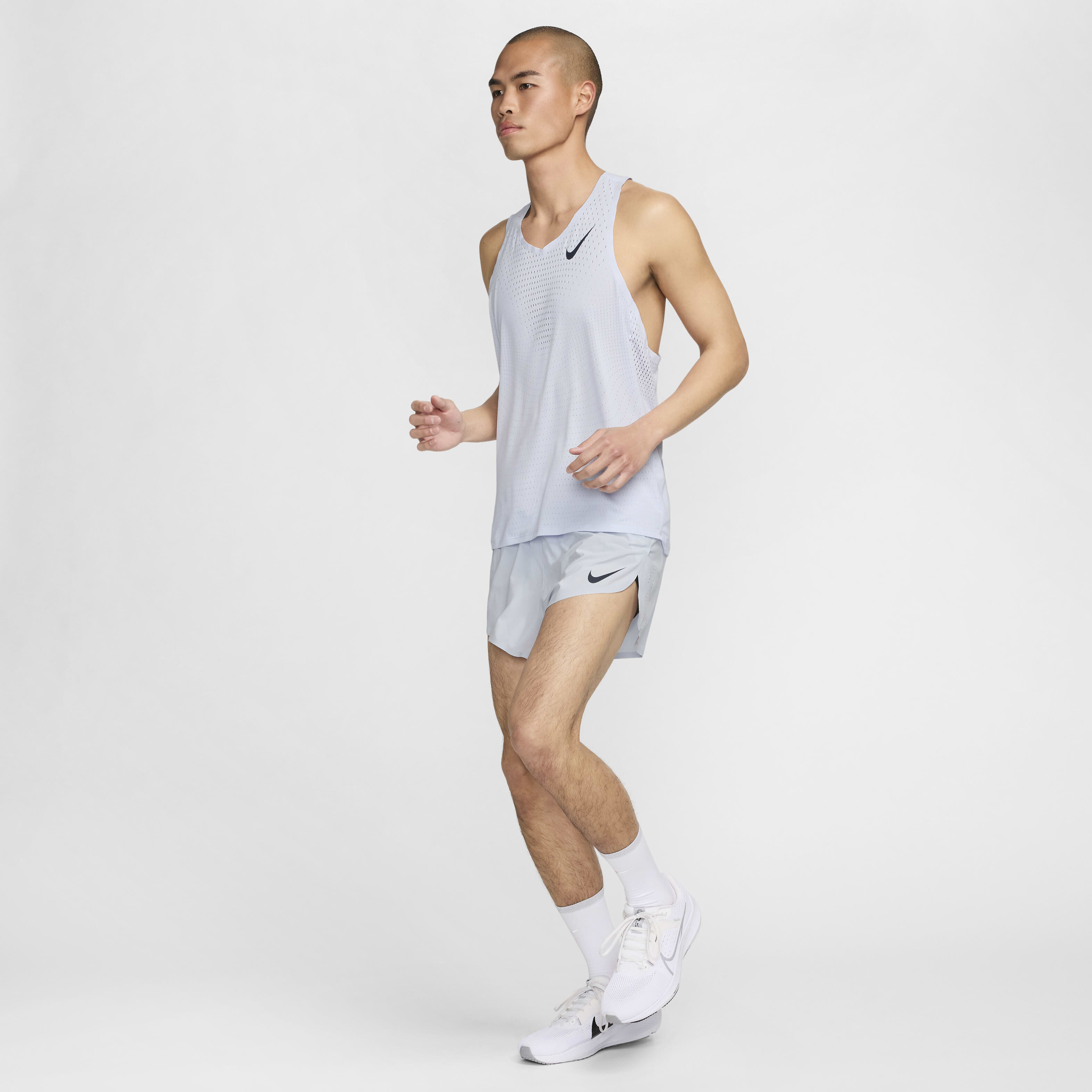 Buy Nike AeroSwift Men s Dri FIT ADV Running Vest Nike Kuwait Official