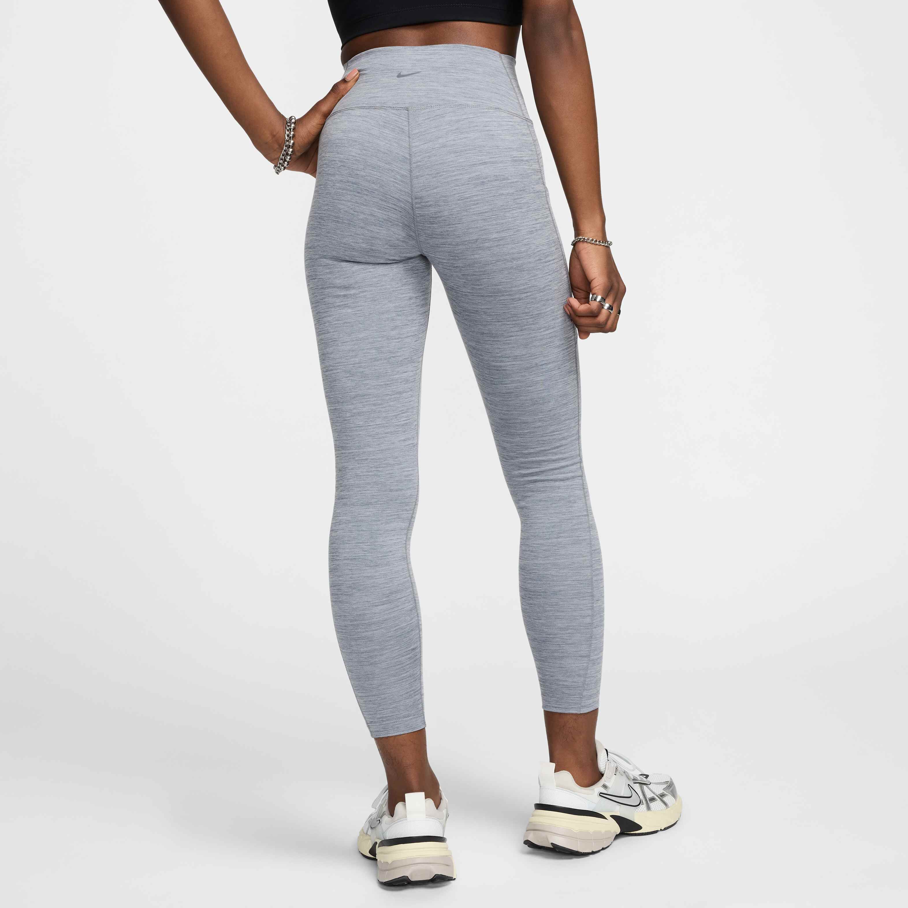 نايكي ون image number 1