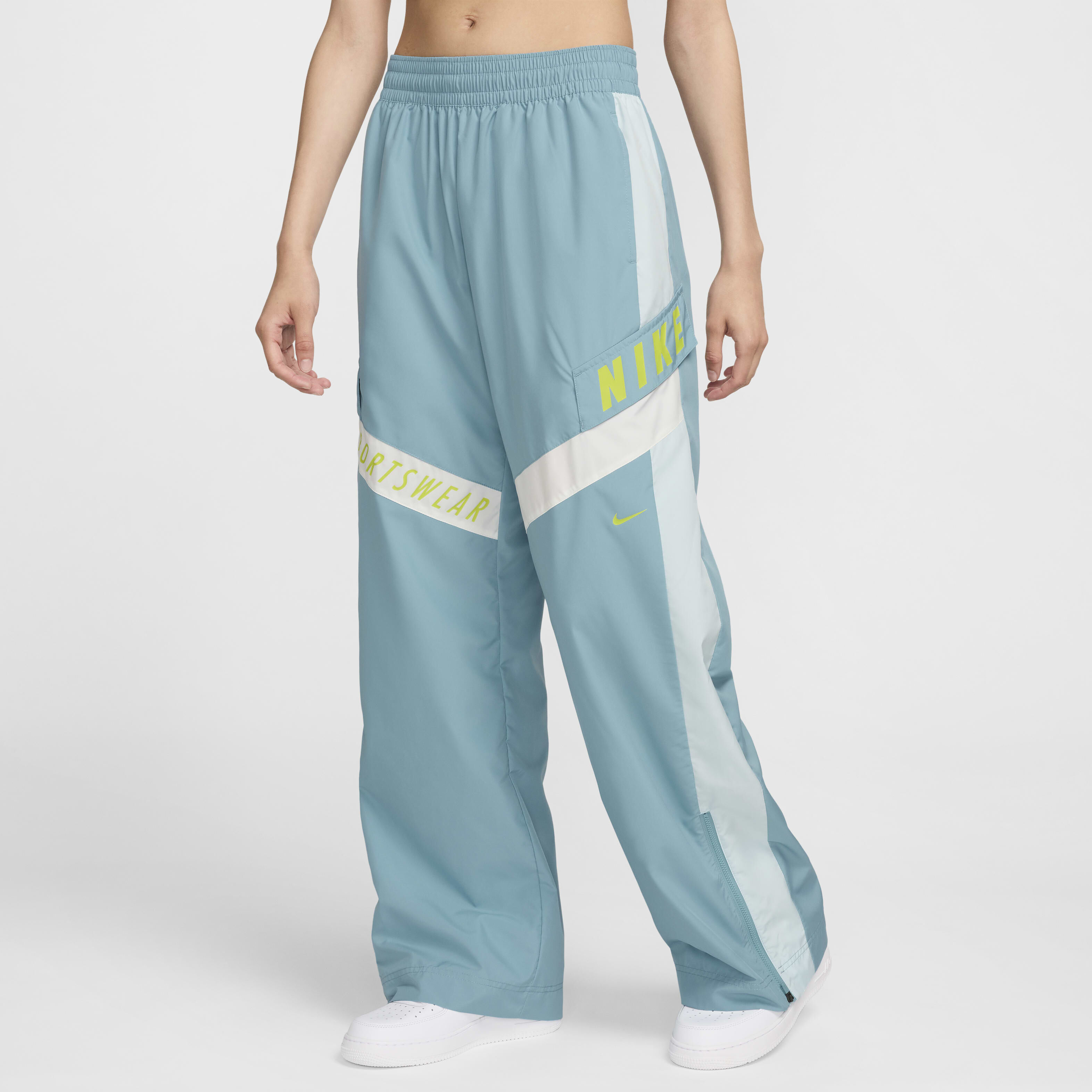 Amazon nike sportswear clearance