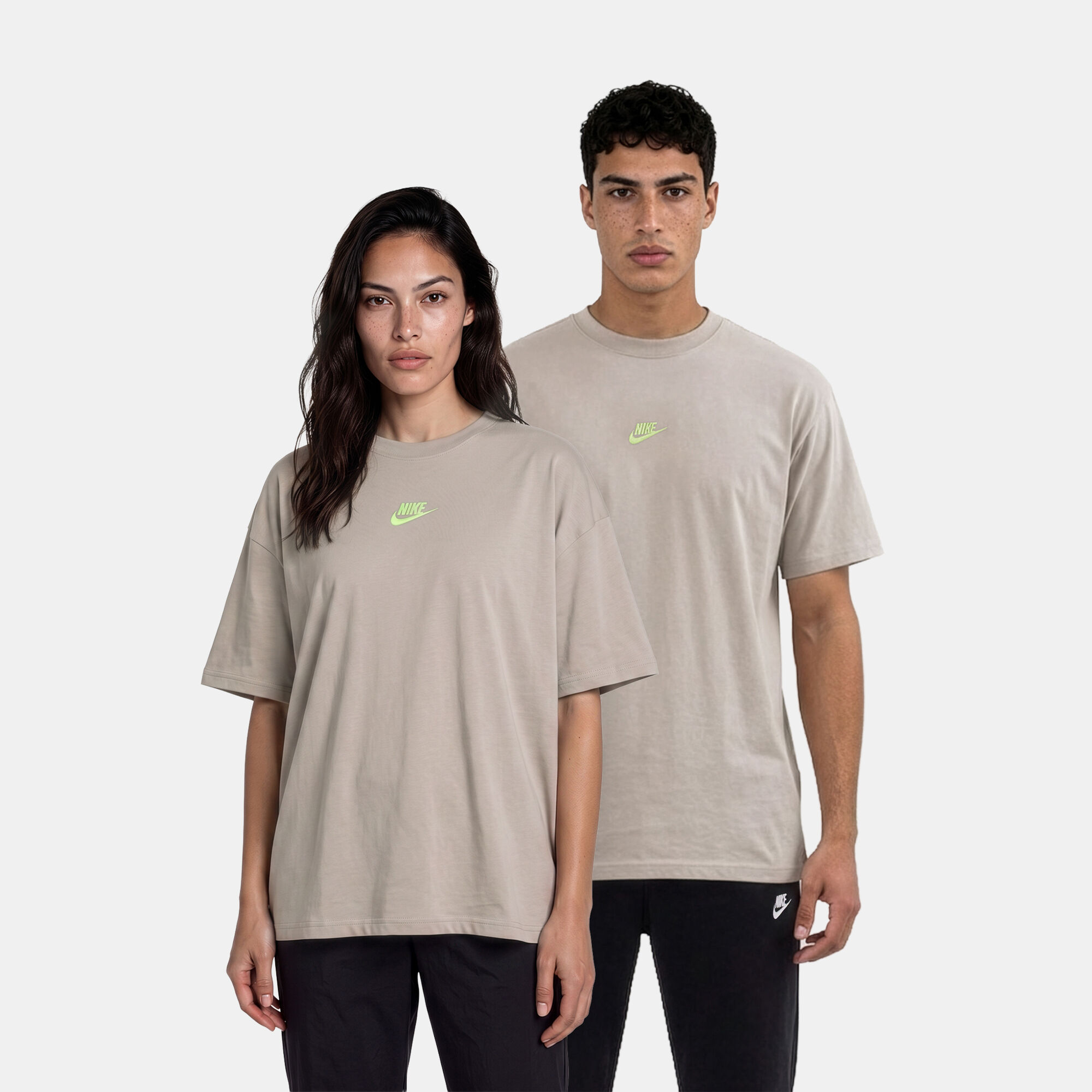 Nike City Tee - Dubai image number 4