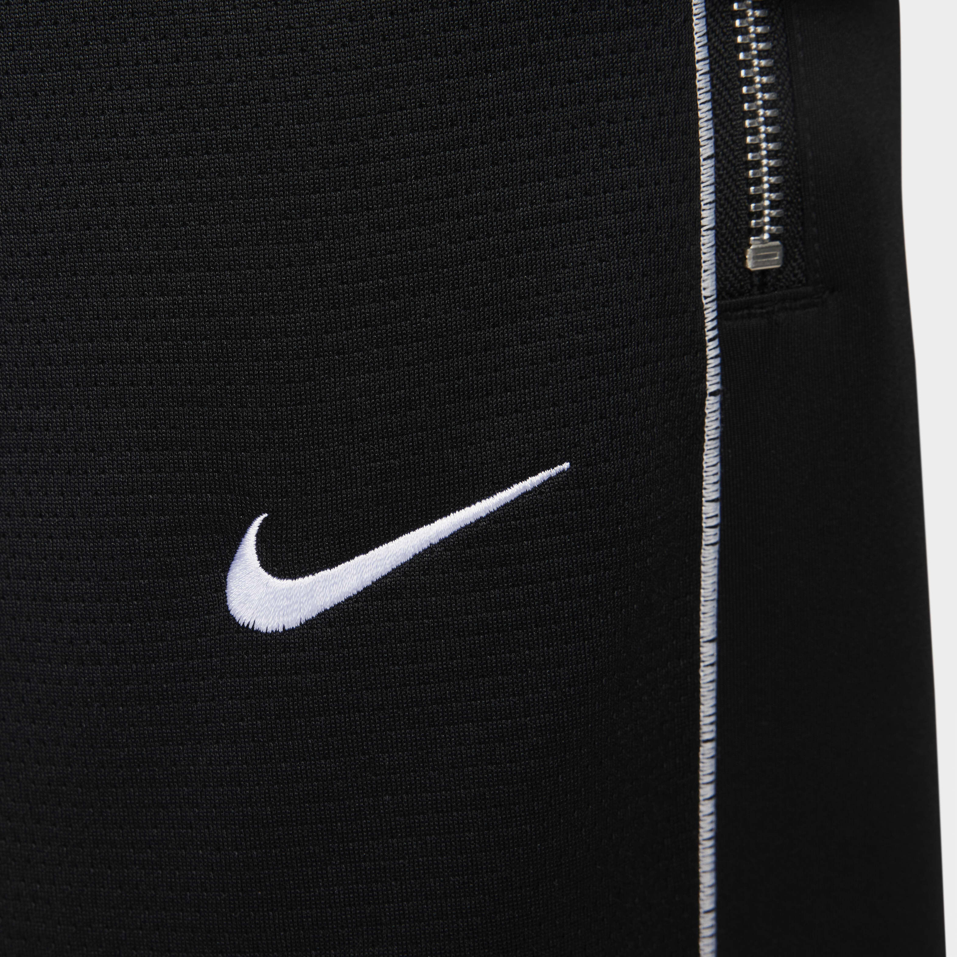 نايكي سبورتسوير image number 5