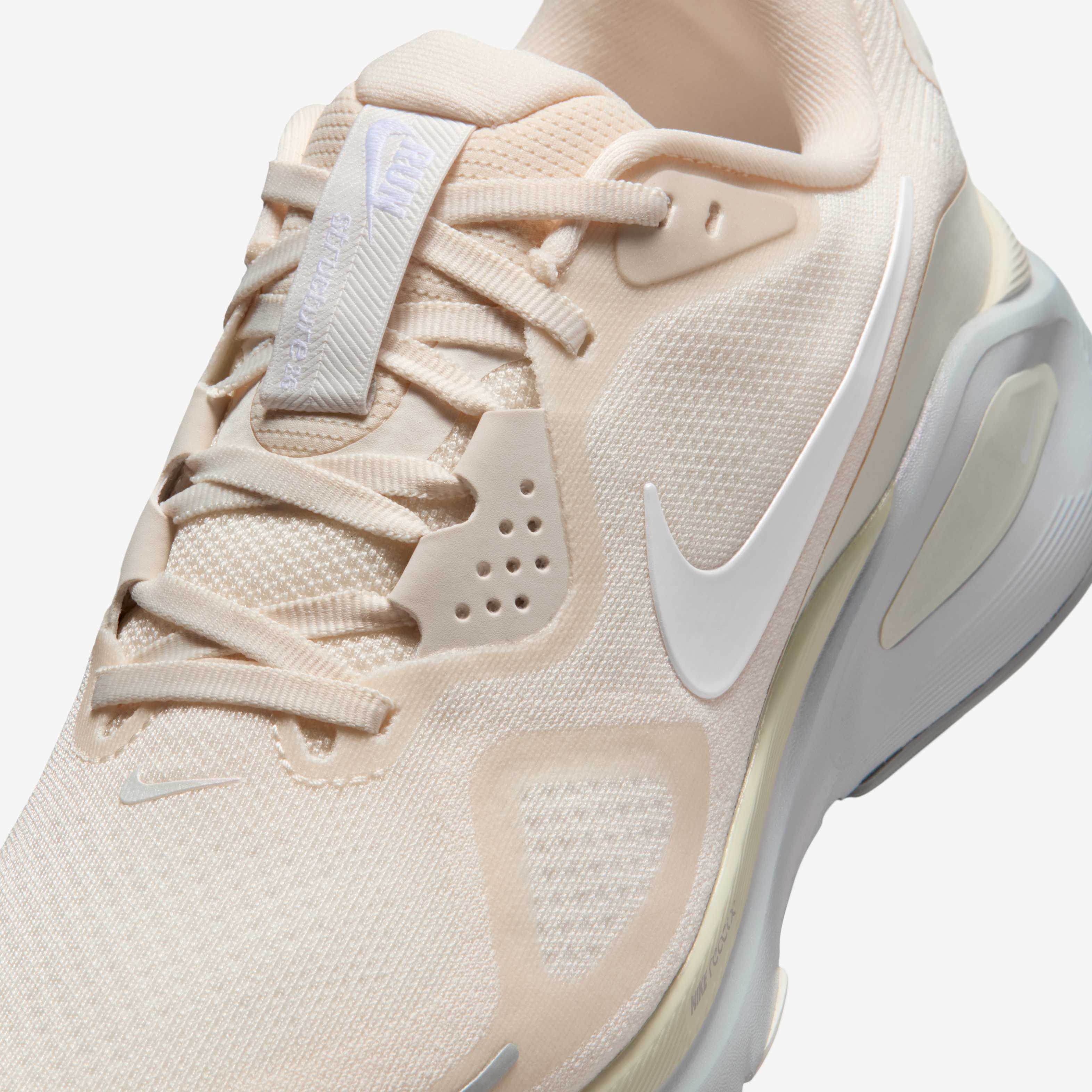 Nike Structure 26 image number 6