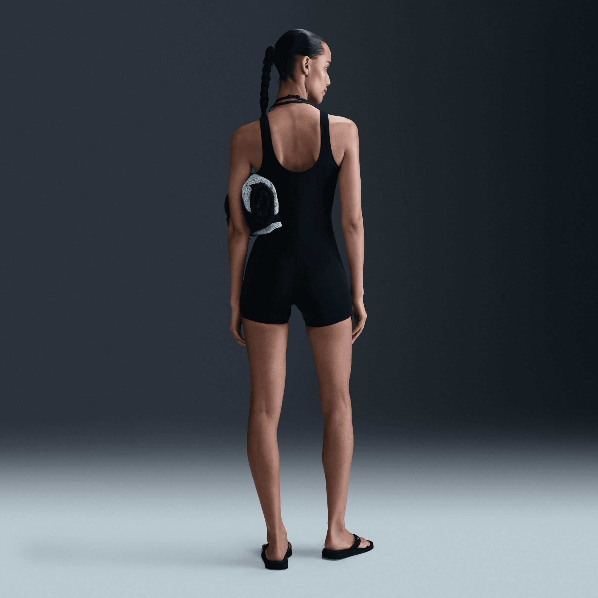 Nike Swim HydraStrong Solid image number 2