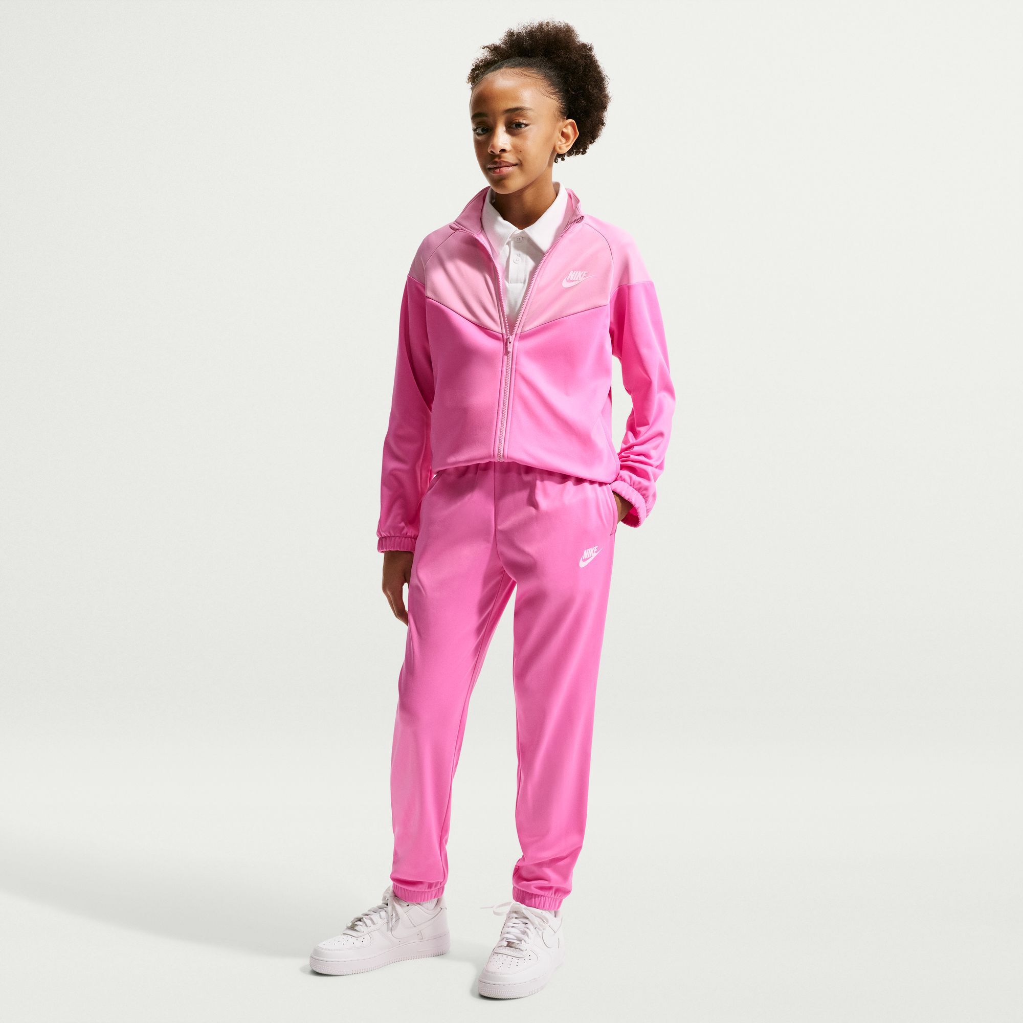 Nike Sportswear image number 0