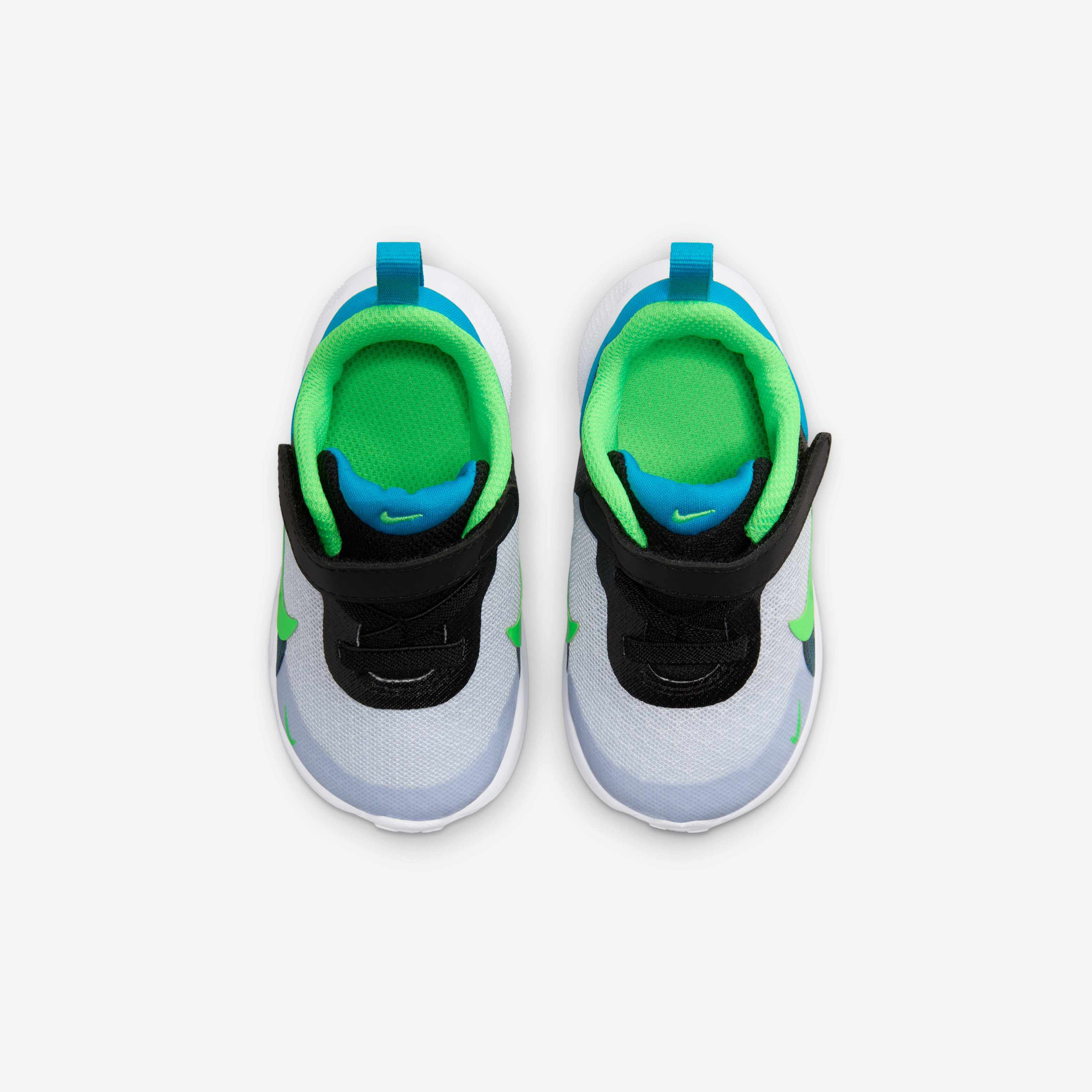 Nike Revolution 7 image number 3