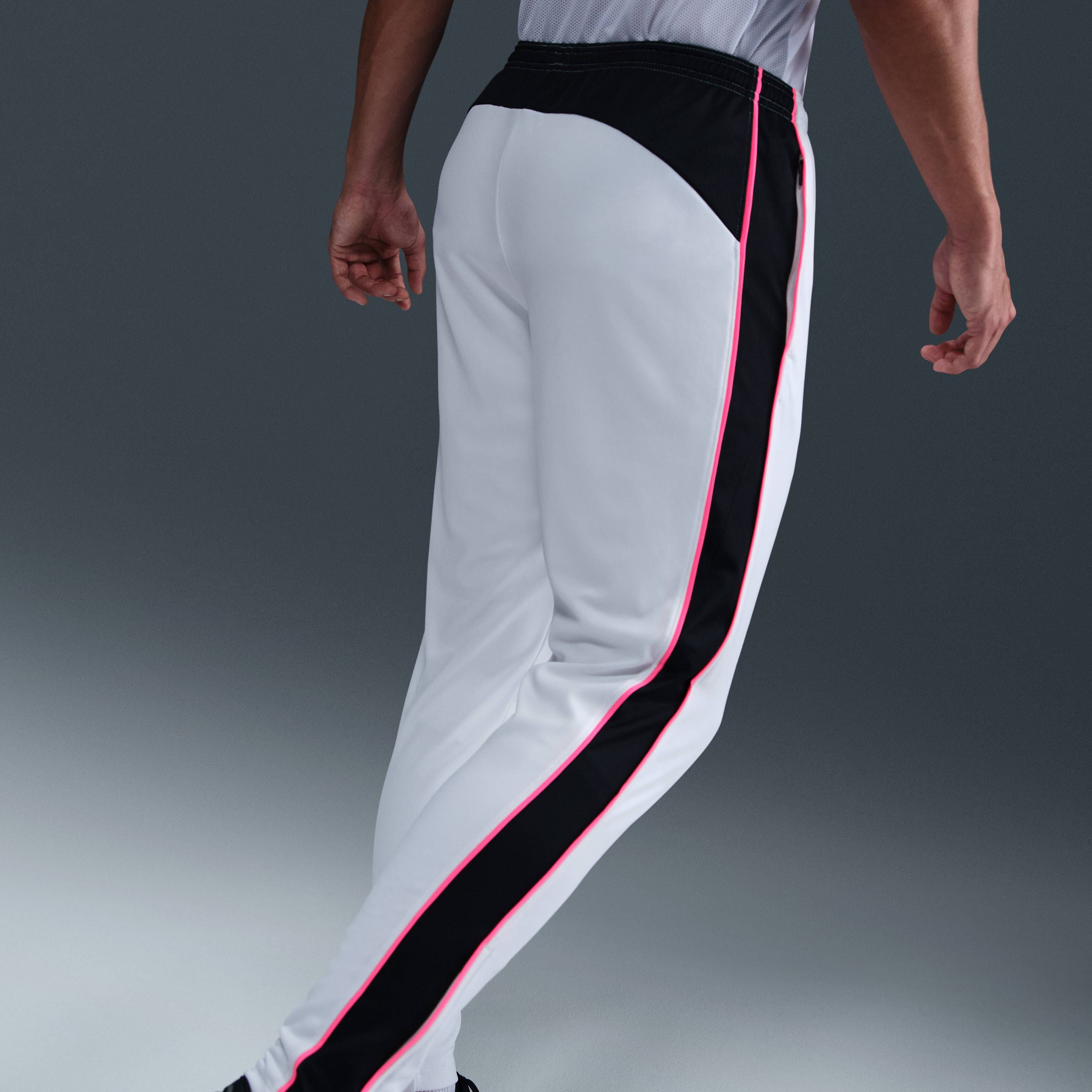 Nike Academy+ image number 2