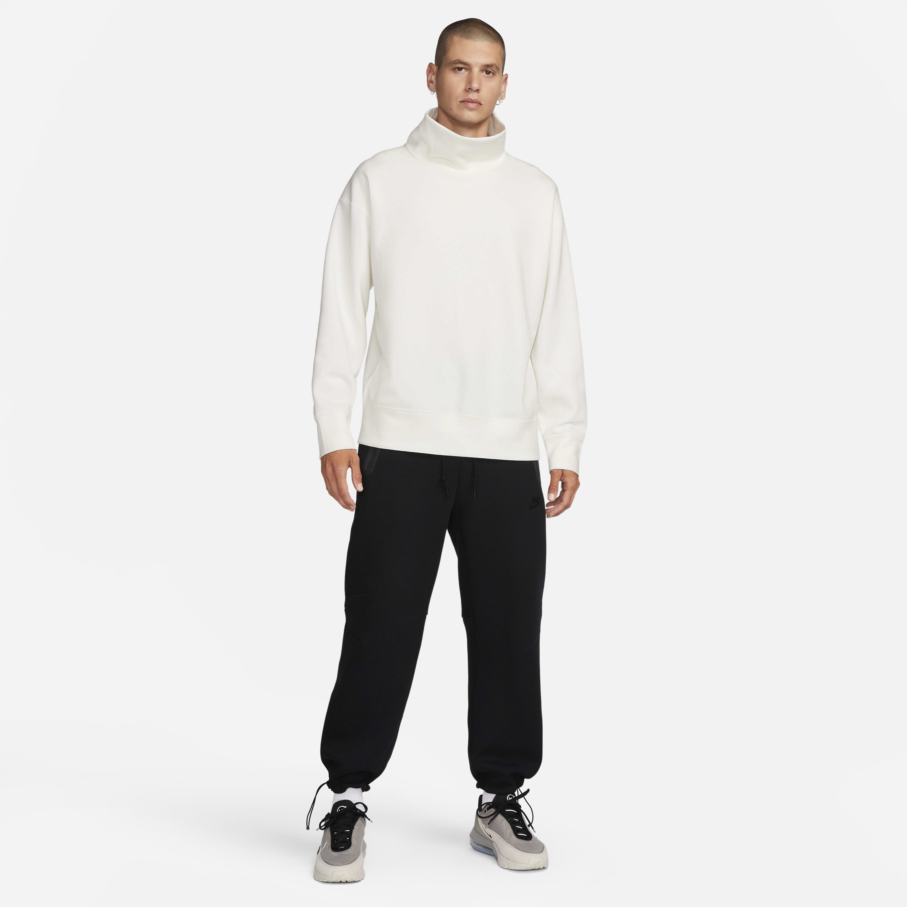 Nike Sportswear Tech Fleece Re-Imagined image number 8