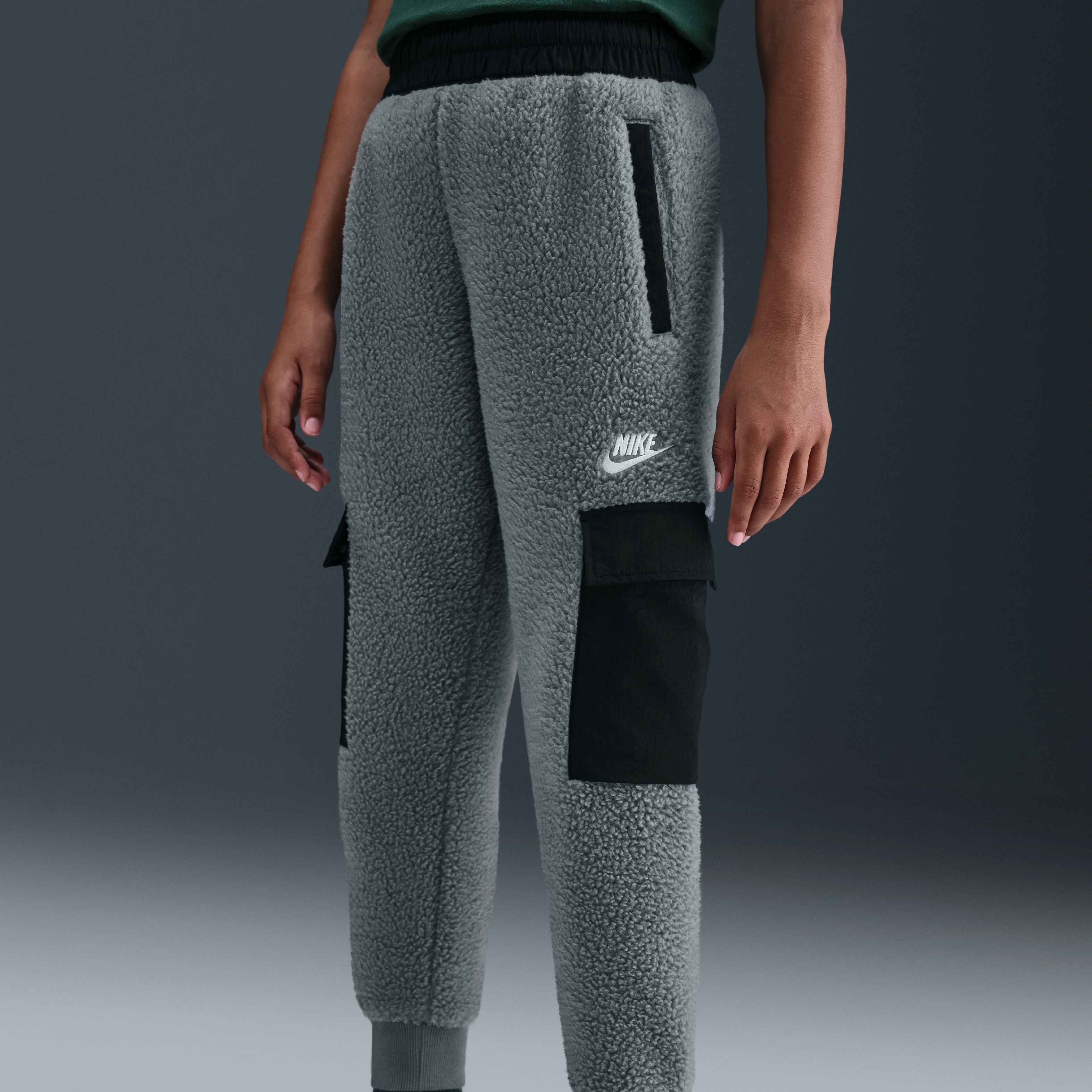 نايكي سبورتسوير كلوب فليس image number 2