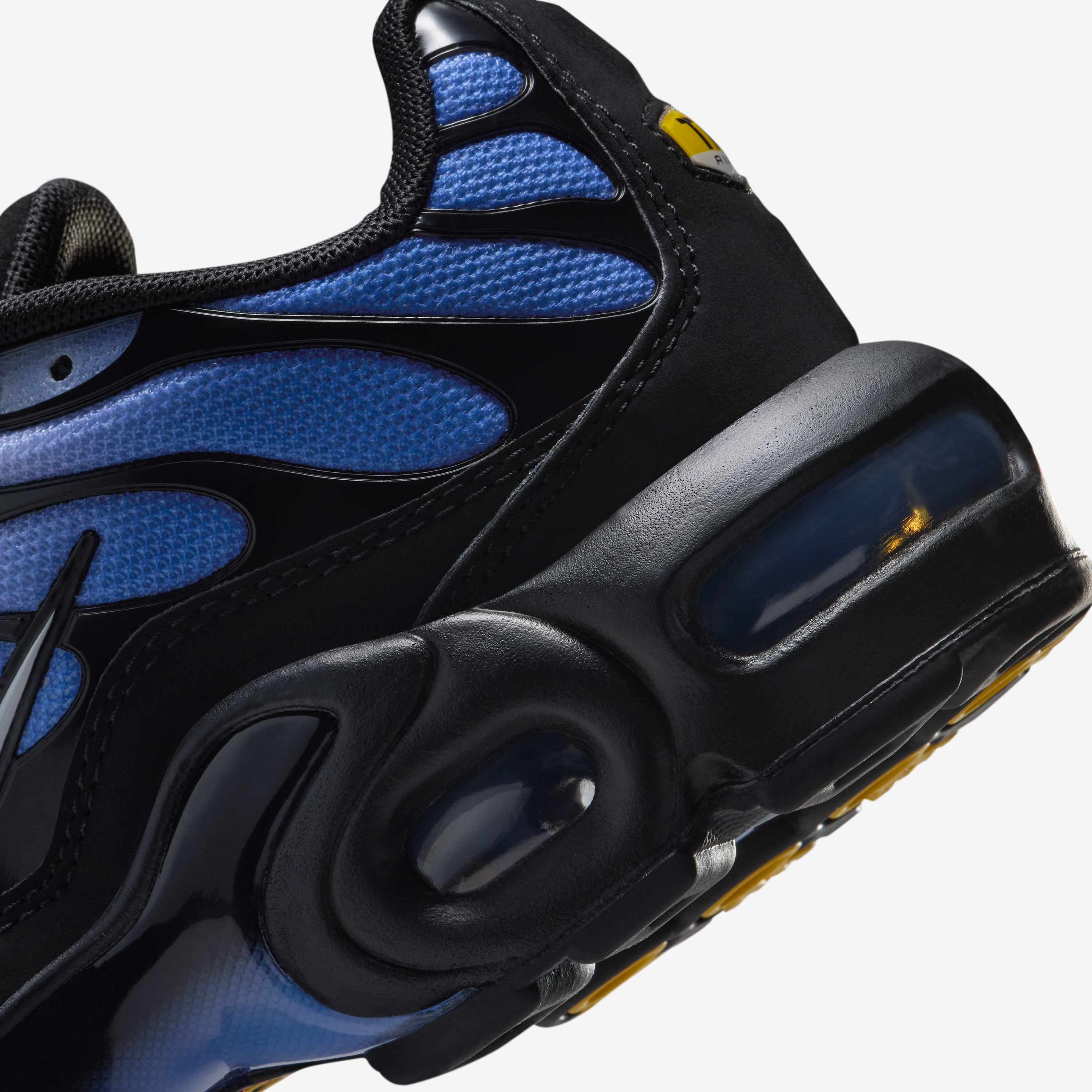 Nike Air Max Plus image number 7