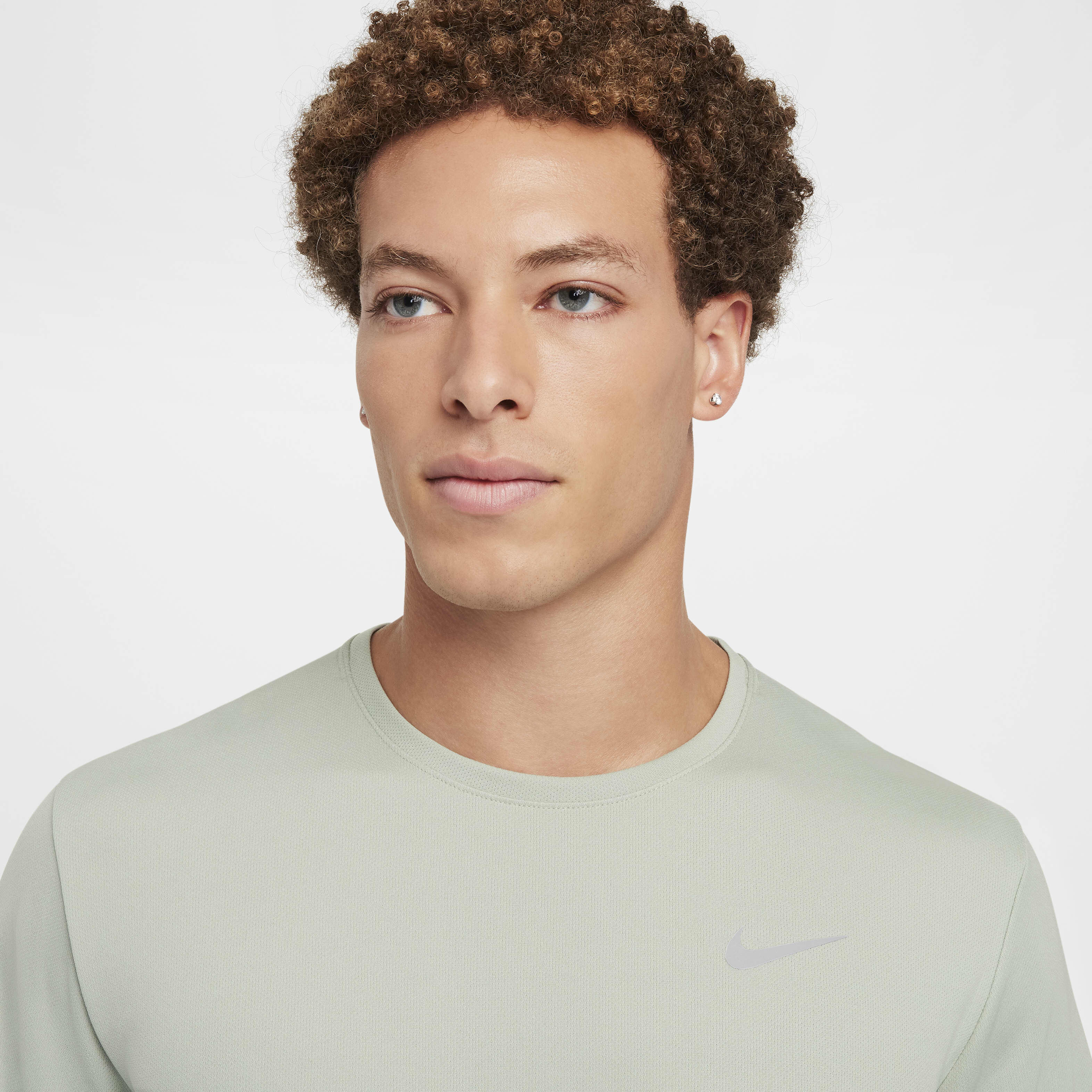 ★★Nike★★ Dry Fit UV Miler Short Sleeve Running Top M Bla Nike Dri-FIT UV Run Division Miler Men's Embossed Short