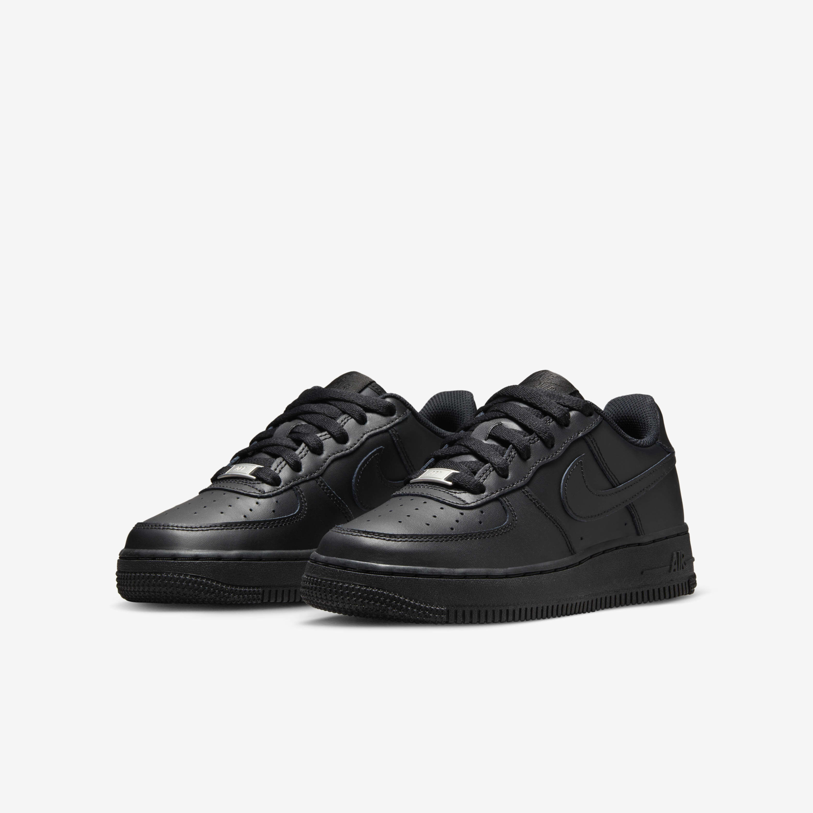 Air force 1 triple white big kids' shoe clearance