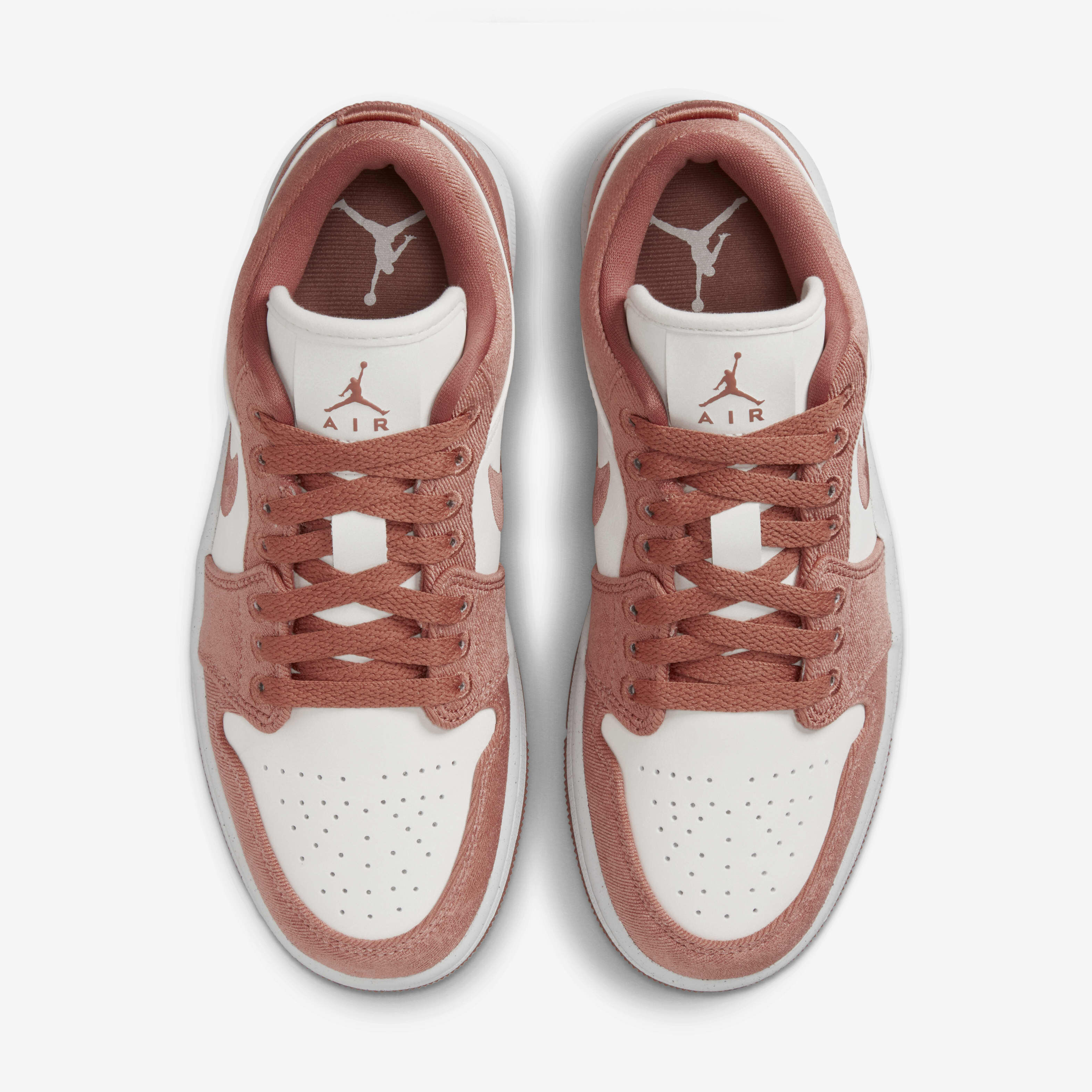 Air Jordan 1 Low SE image number 3