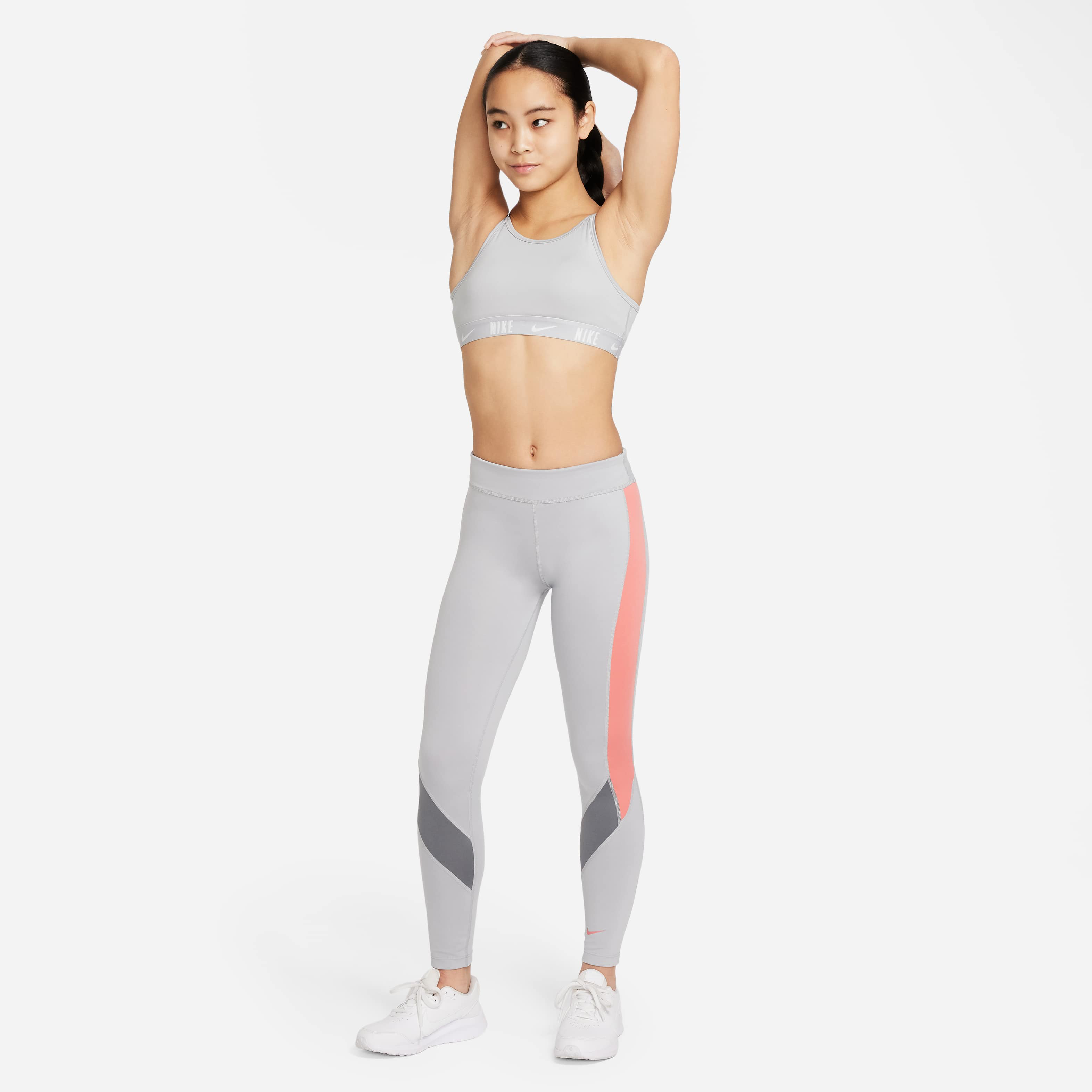 Nike Dri-FIT One image number 3