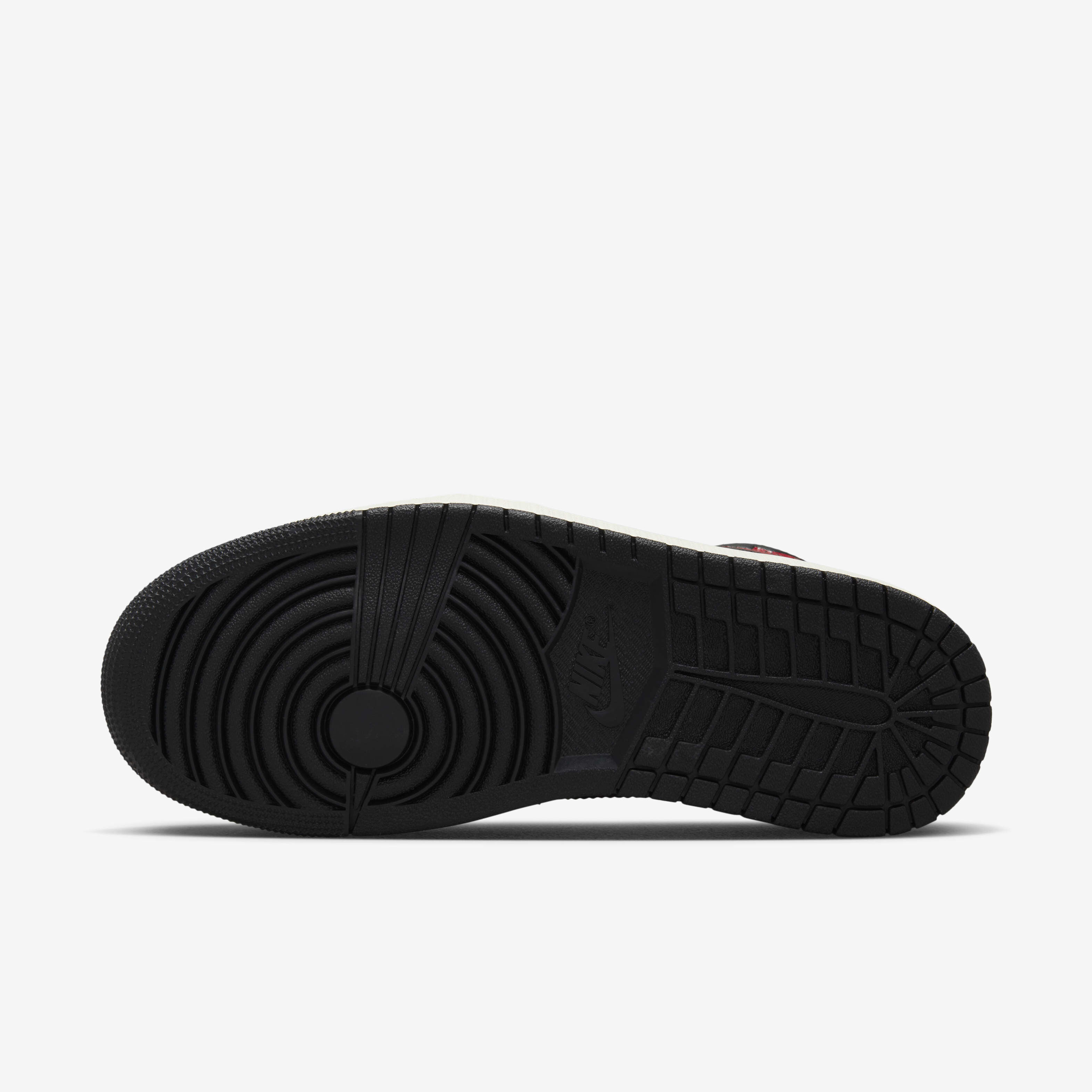 Air Jordan 1 Mid image number 1