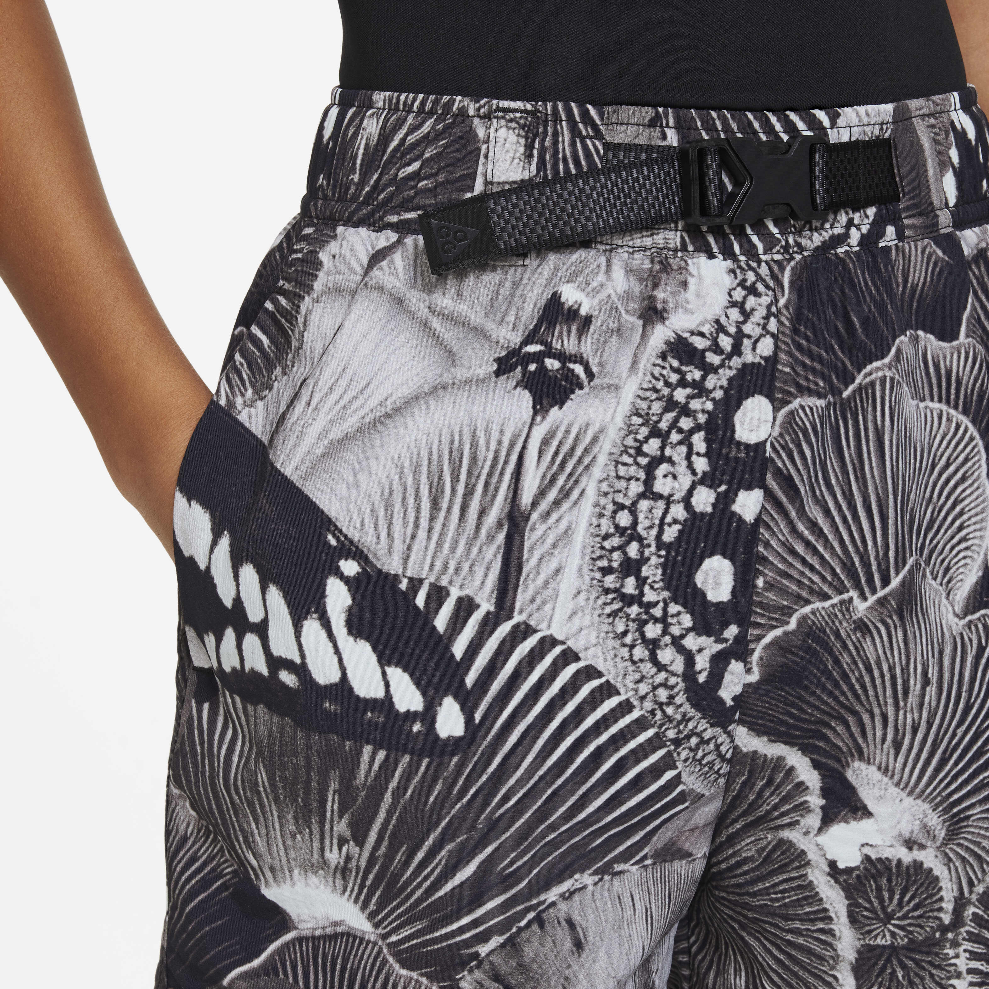 Nike ACG image number 4