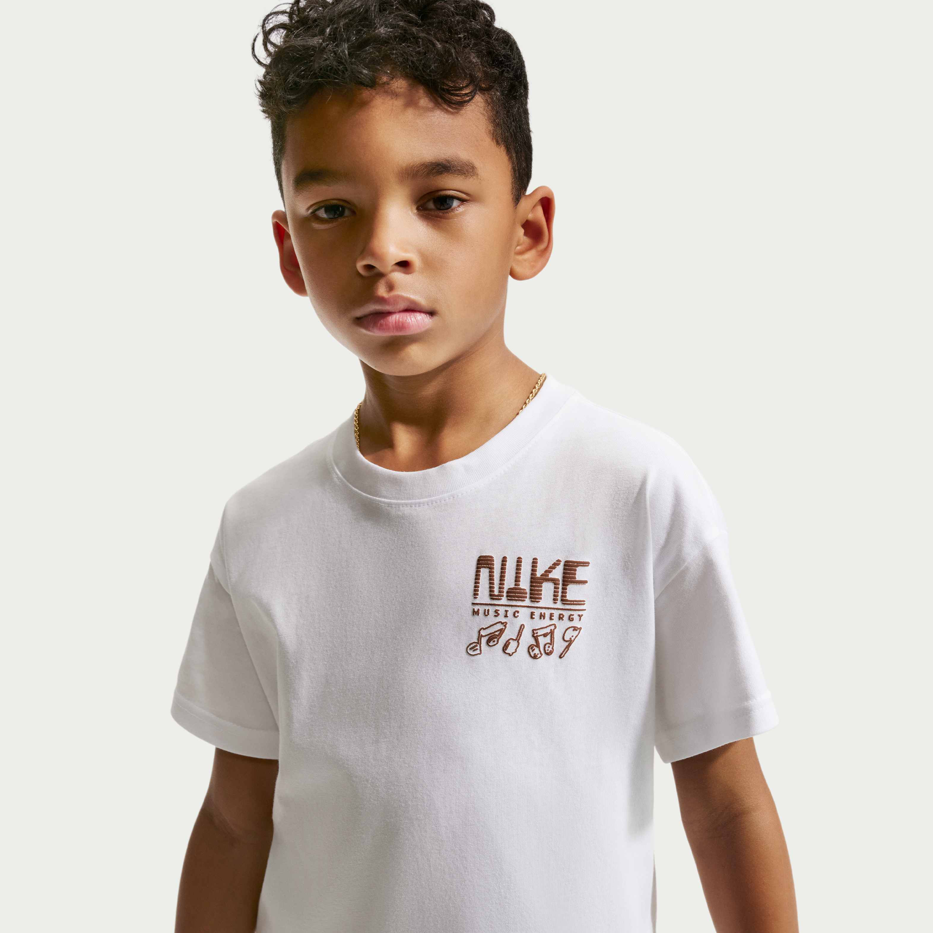 نايكي سووش image number 1