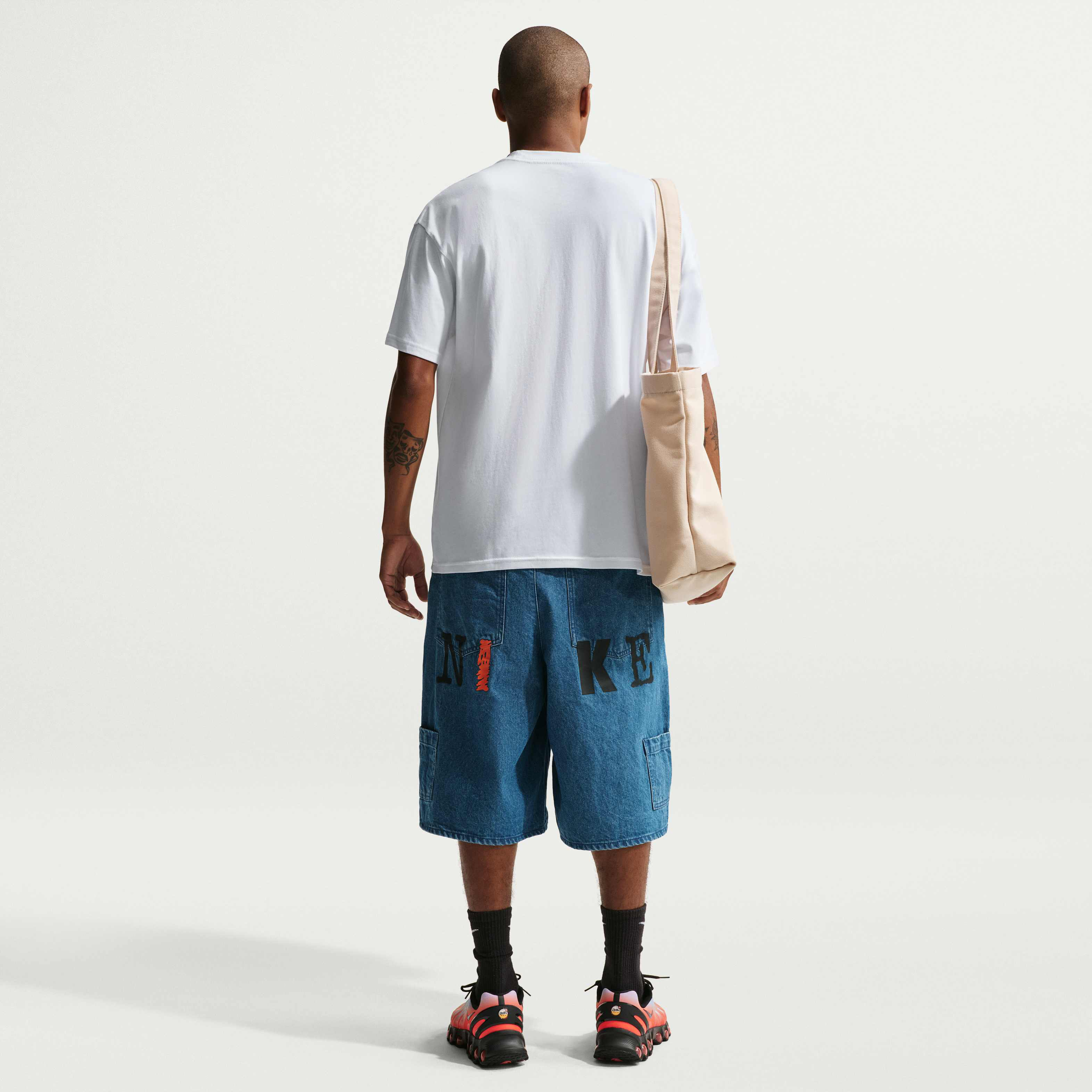 نايكي سبورتسوير image number 4