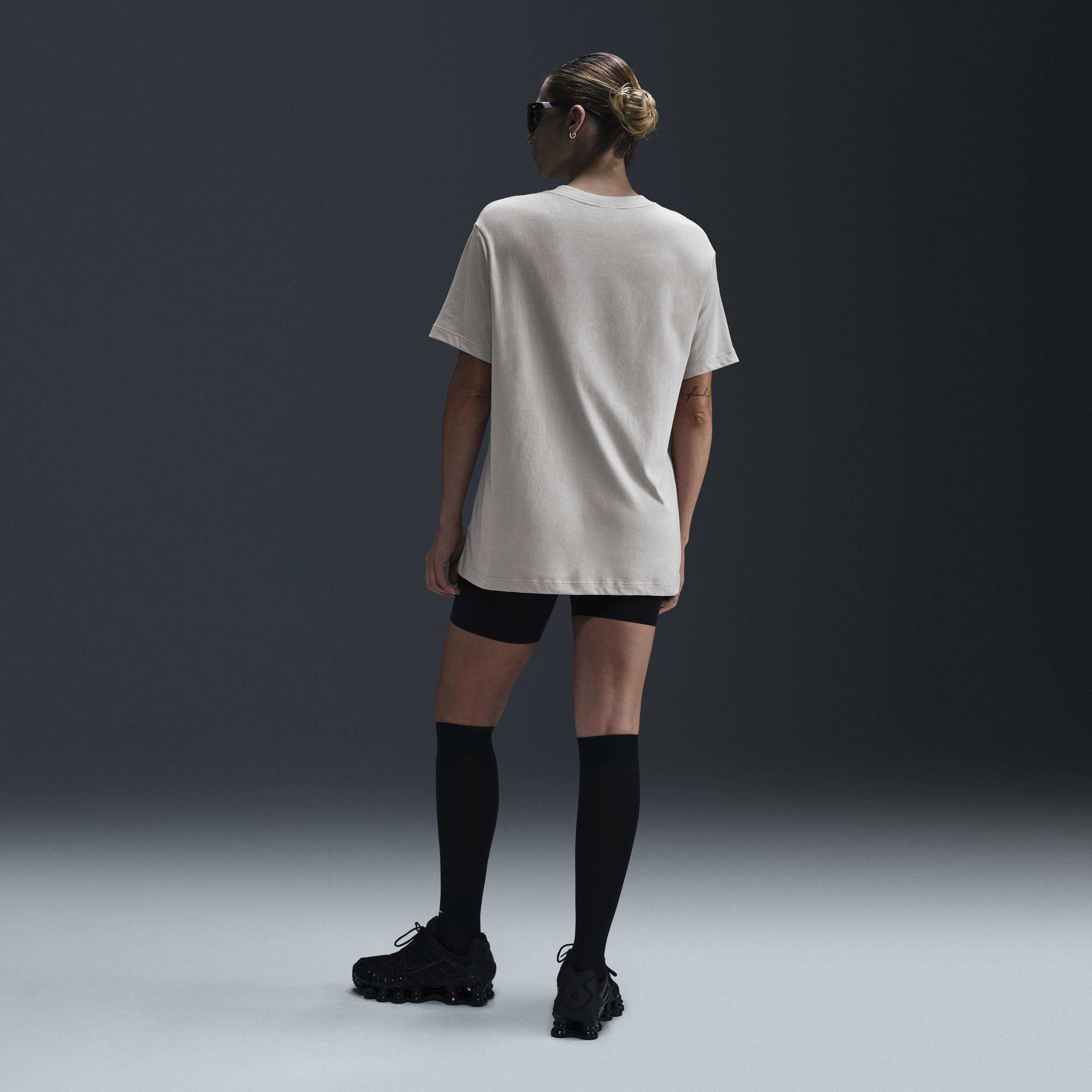 نايكي سبورتسوير image number 4