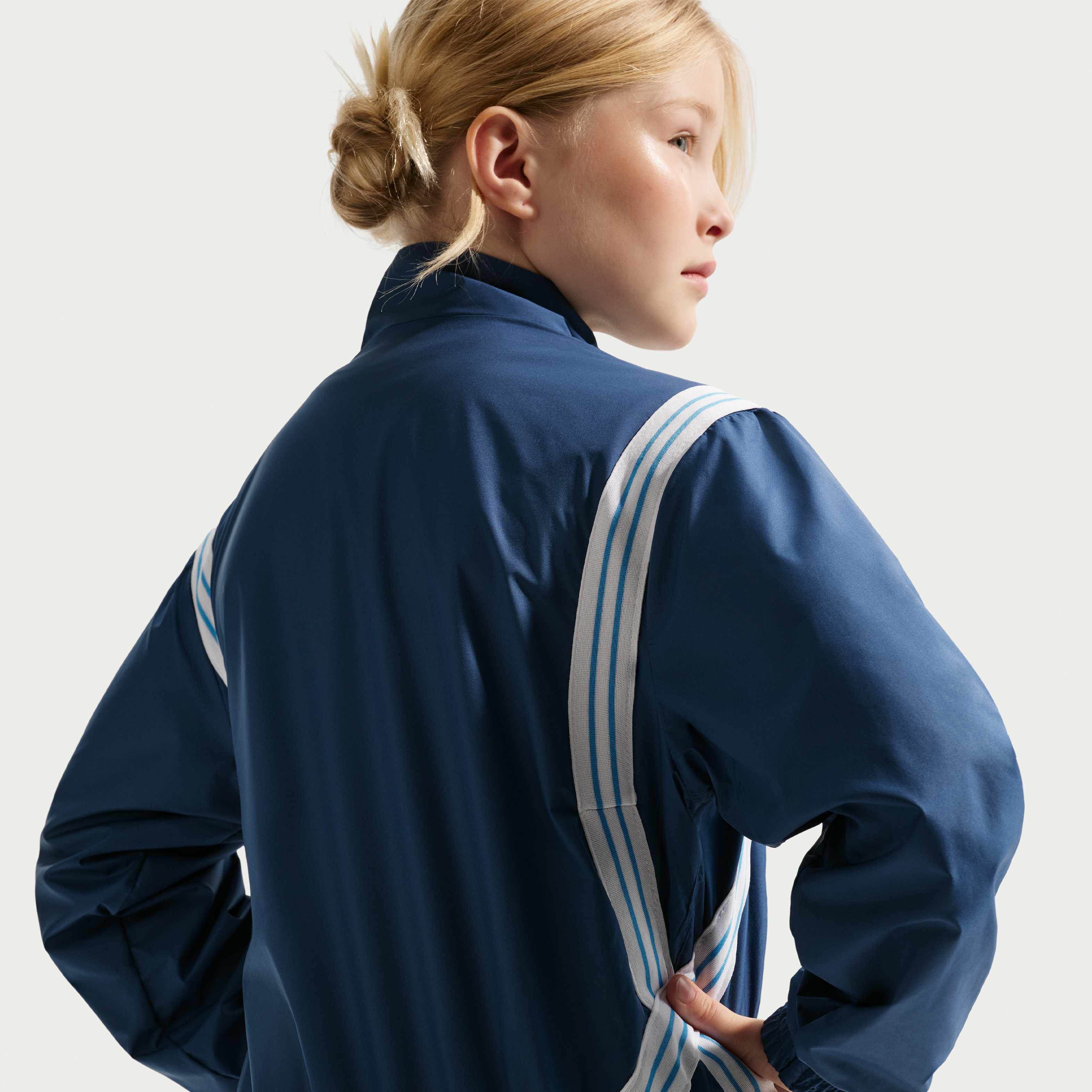 Nike Crossover image number 3