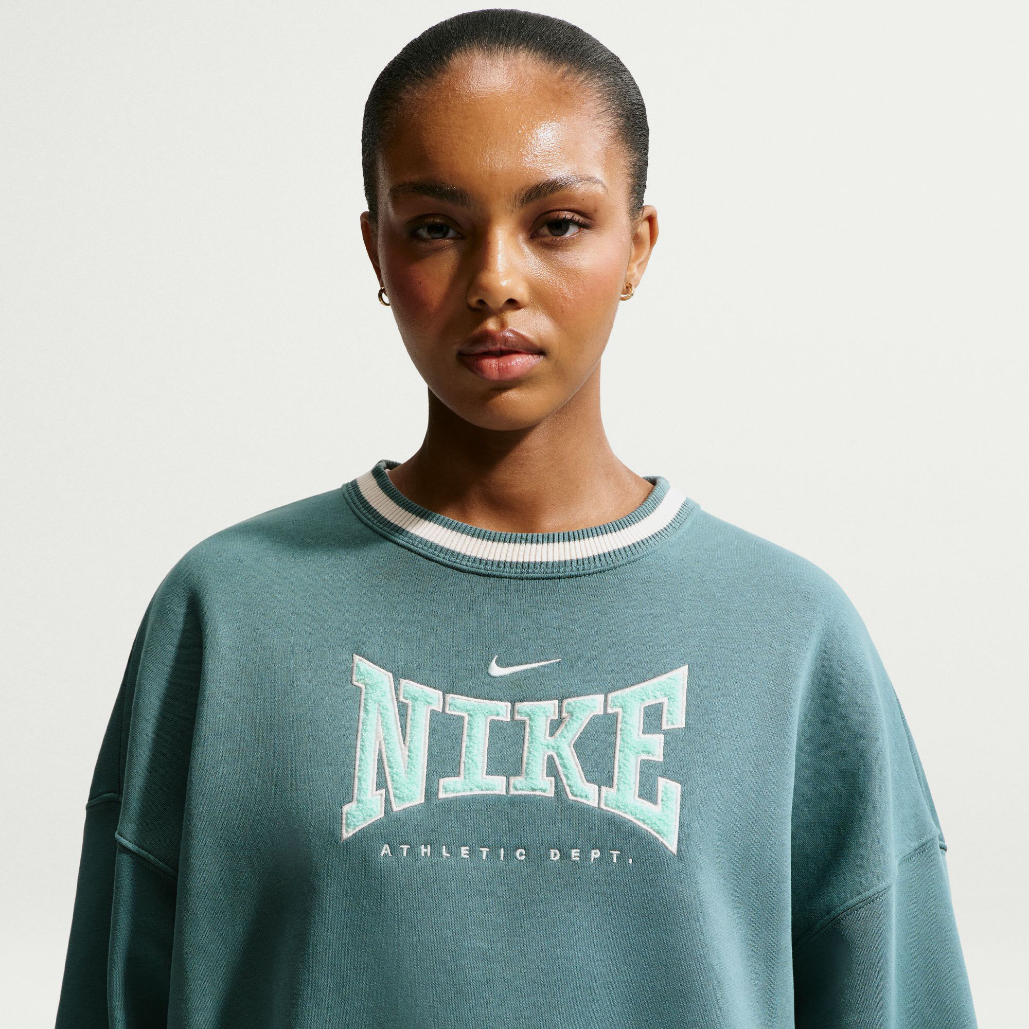 Nike Sportswear Phoenix Fleece image number 4