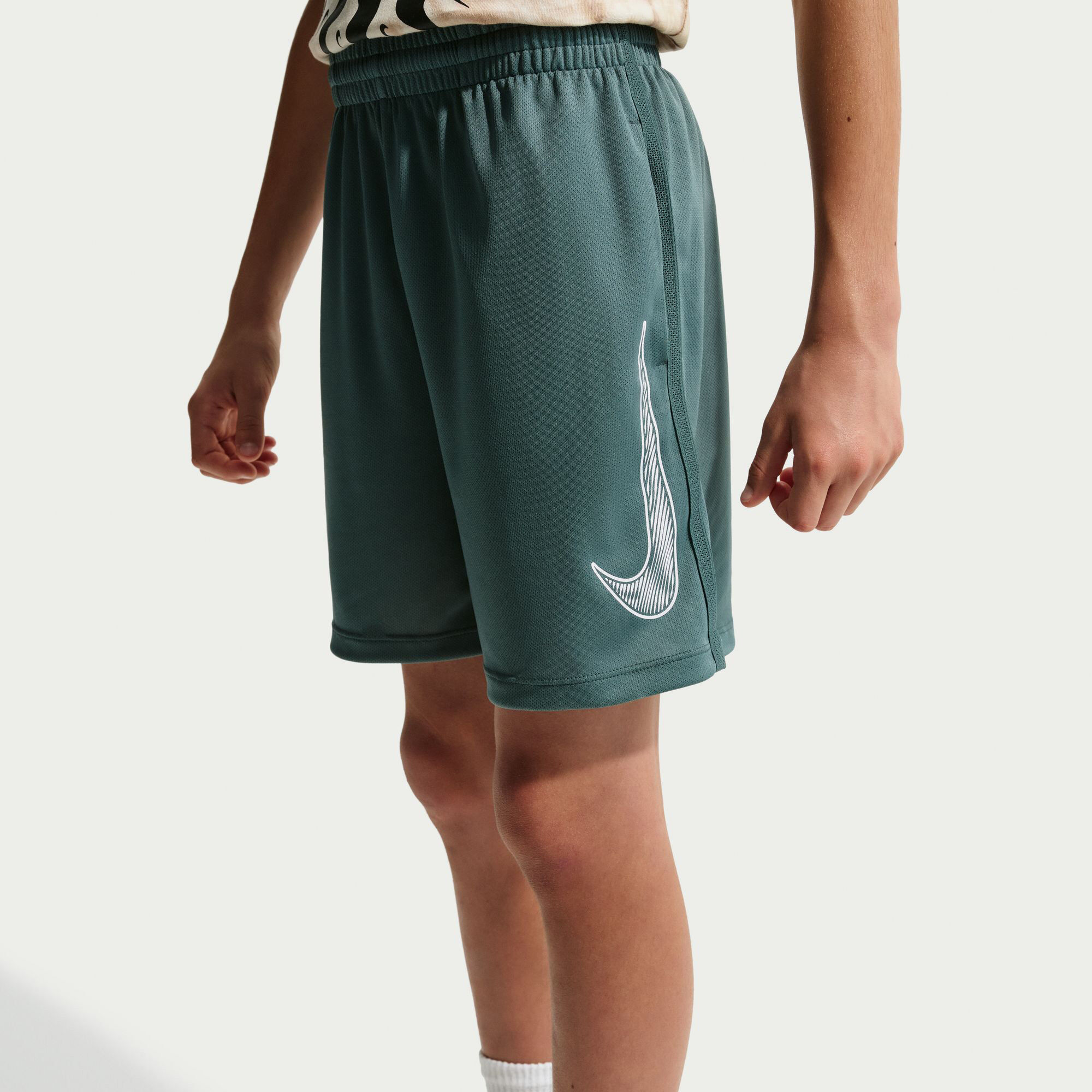 نايكي مالتي image number 2