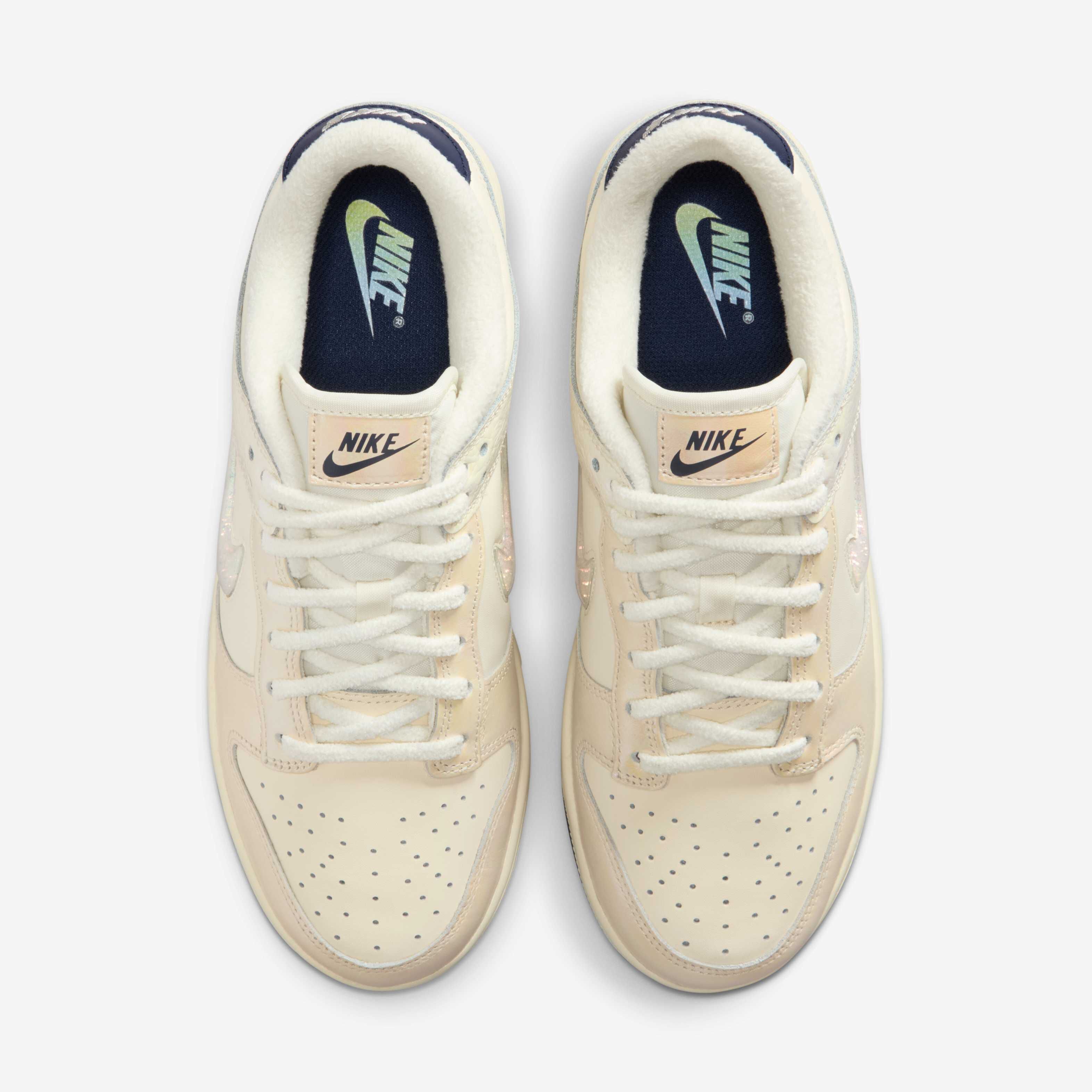 Nike Dunk Low image number 3