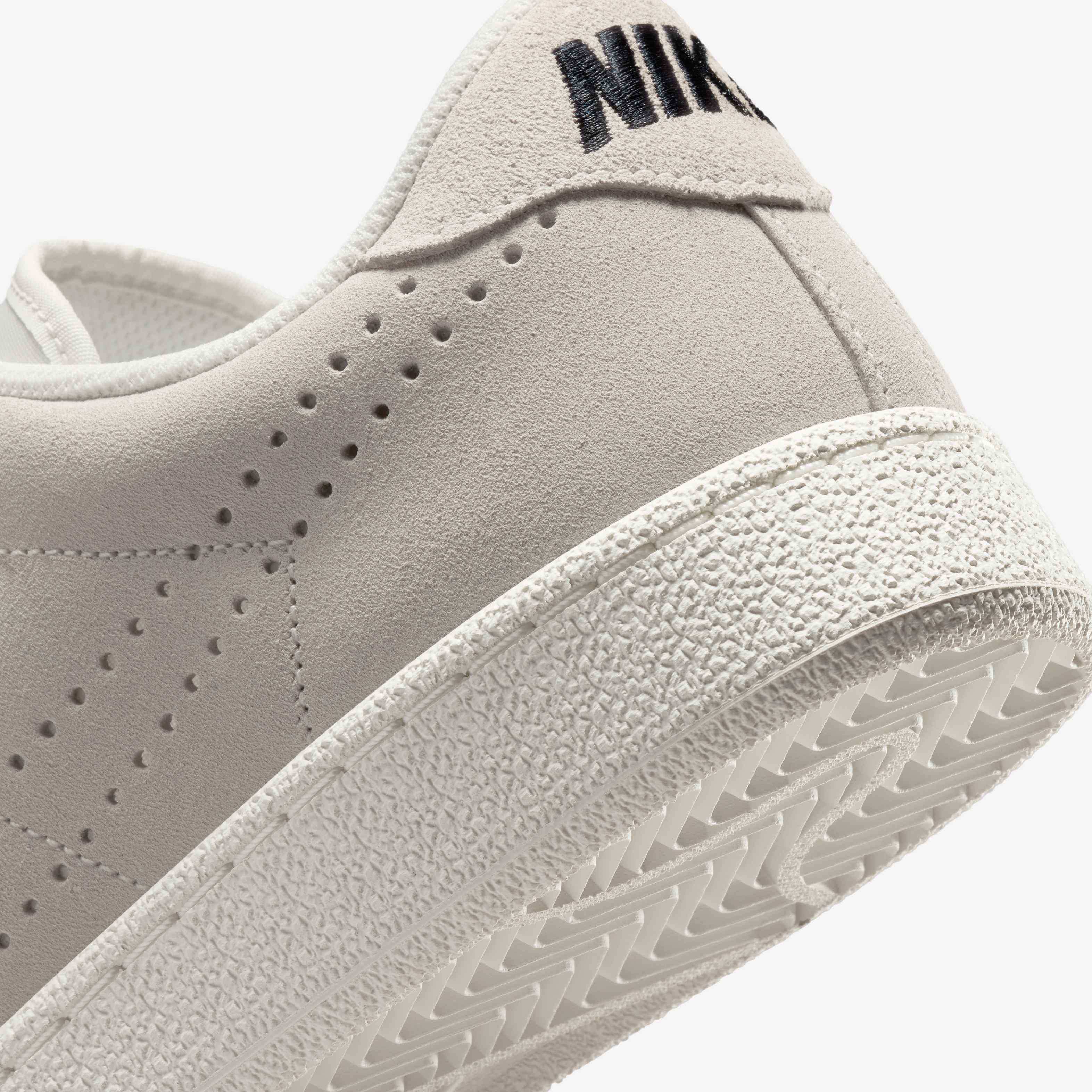 Nike Tennis Classic image number 7