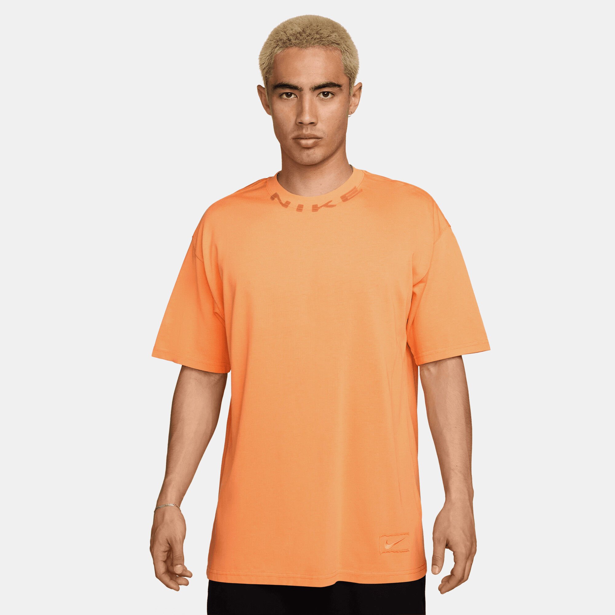 نايكي سبورتسوير image number 0