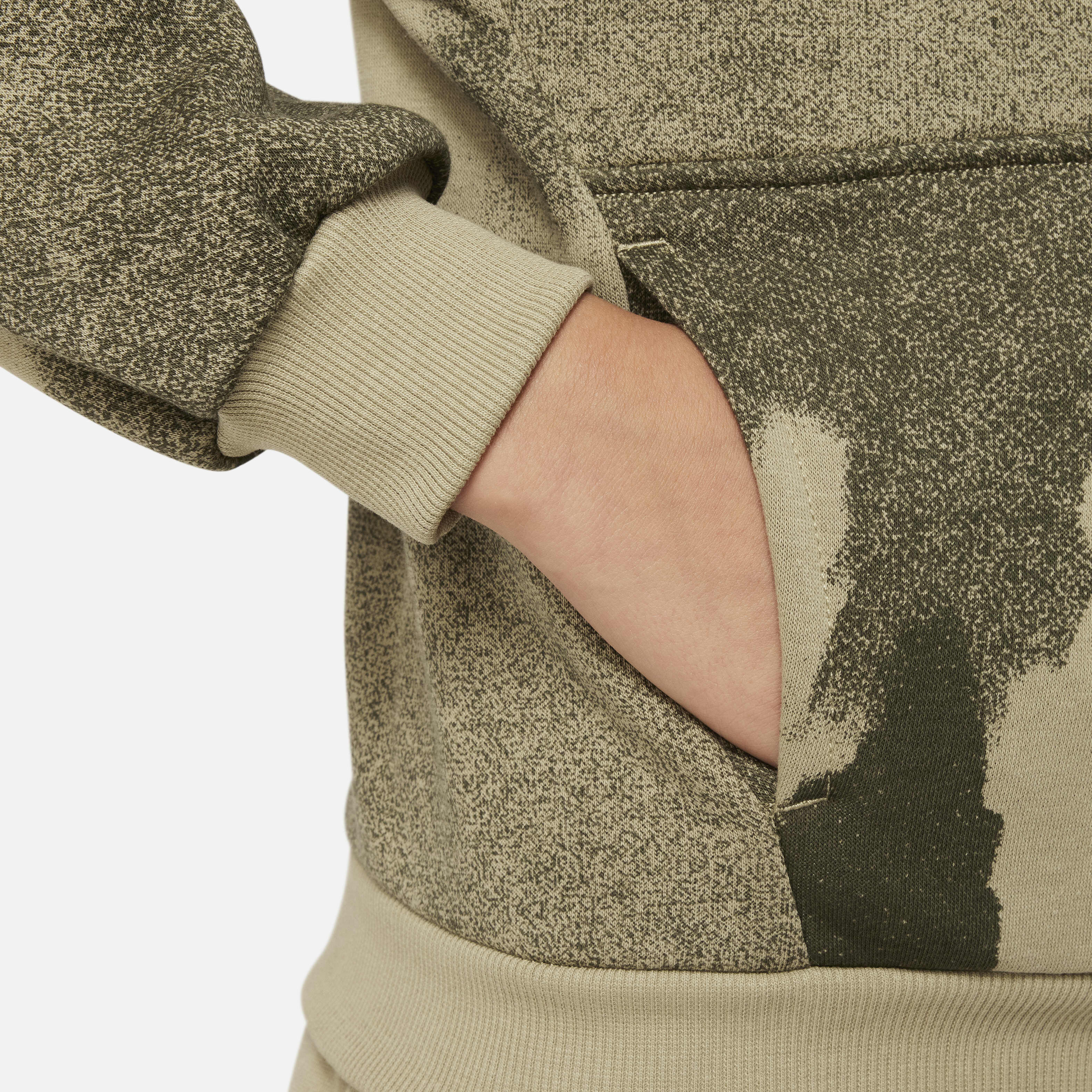 نايكي سبورتسوير كلوب فليس image number 3