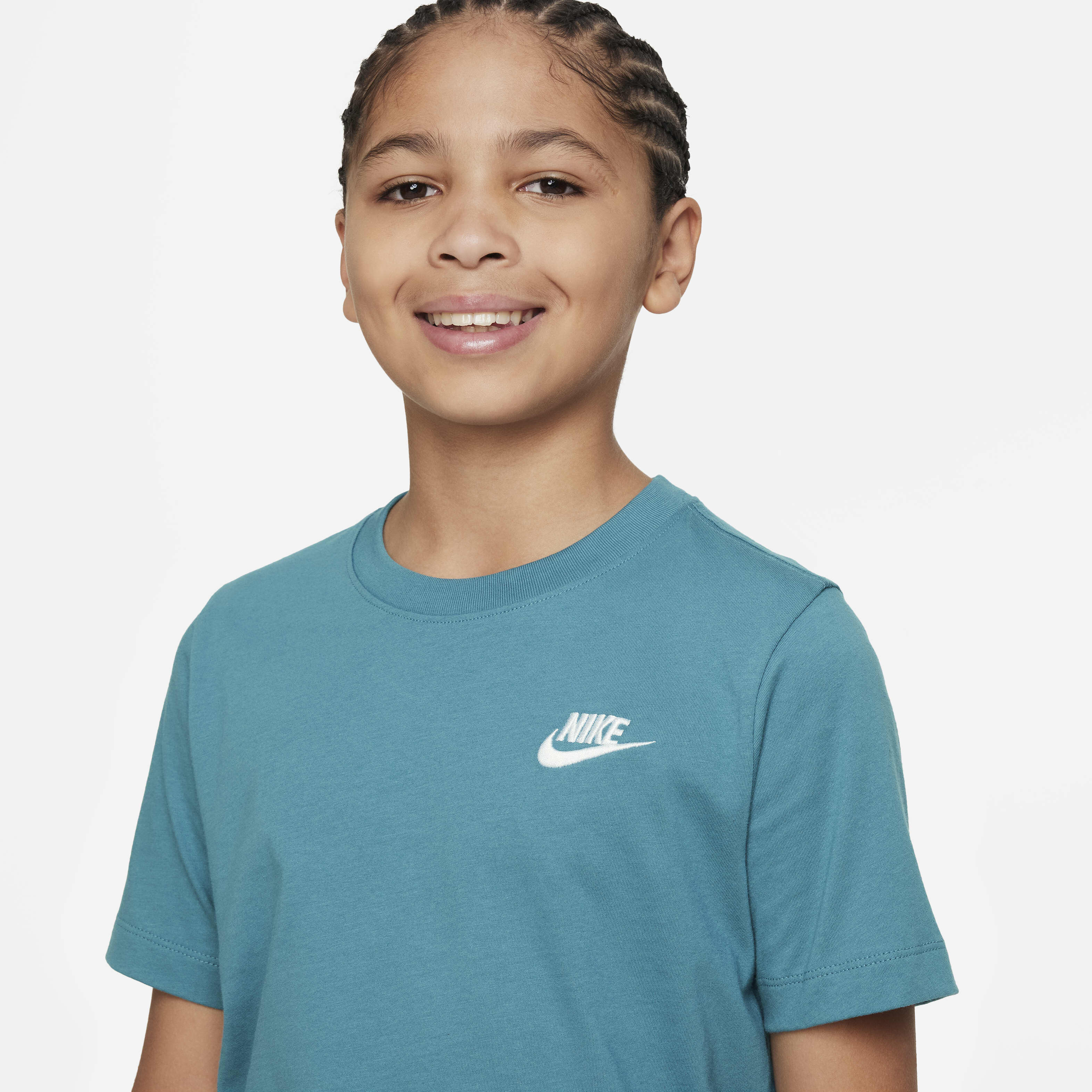 نايكي سبورتسوير image number 2