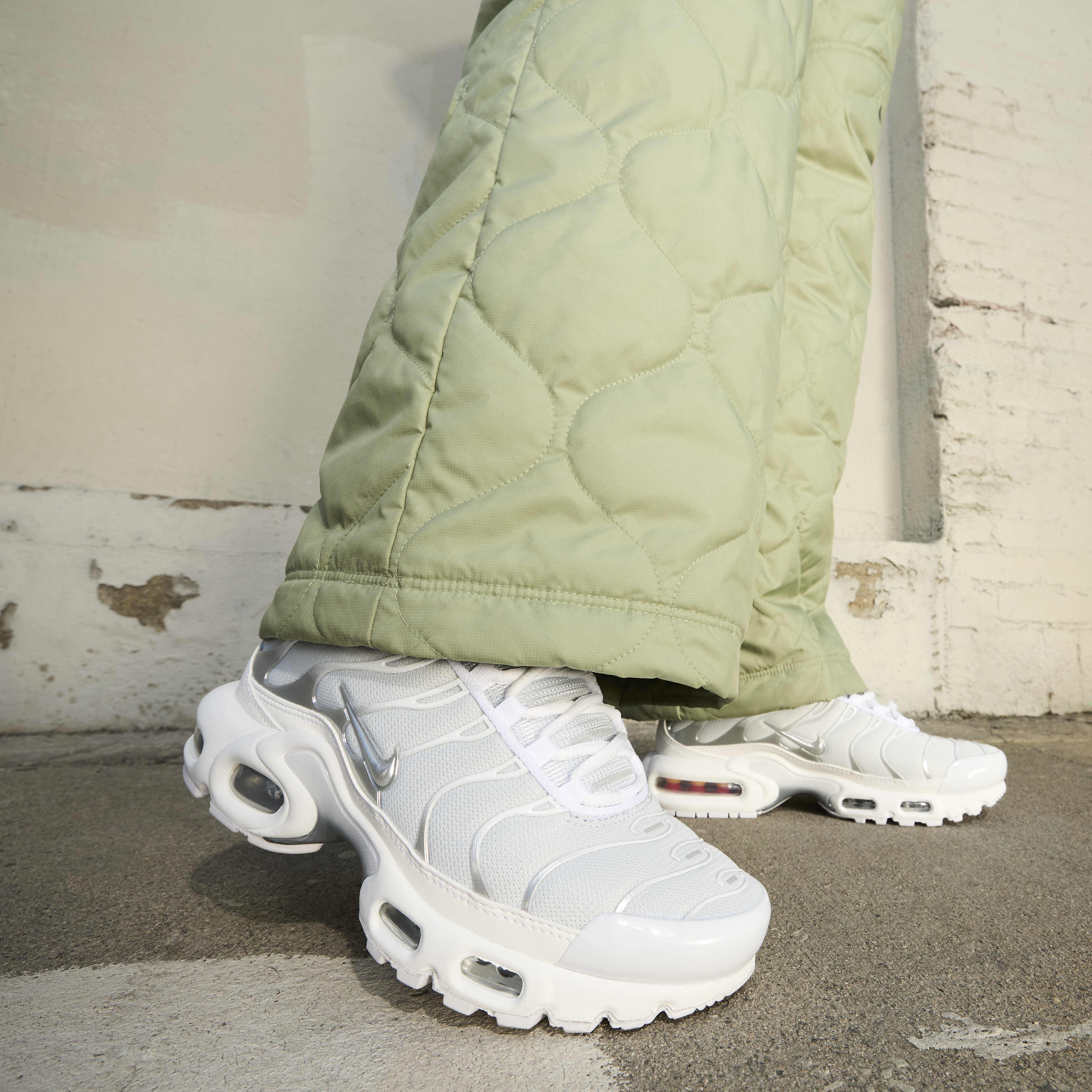 Buy Nike Air Max Plus Women s Shoes White Metallic Silver Sail Pure Platinum Nike Kuwait Official