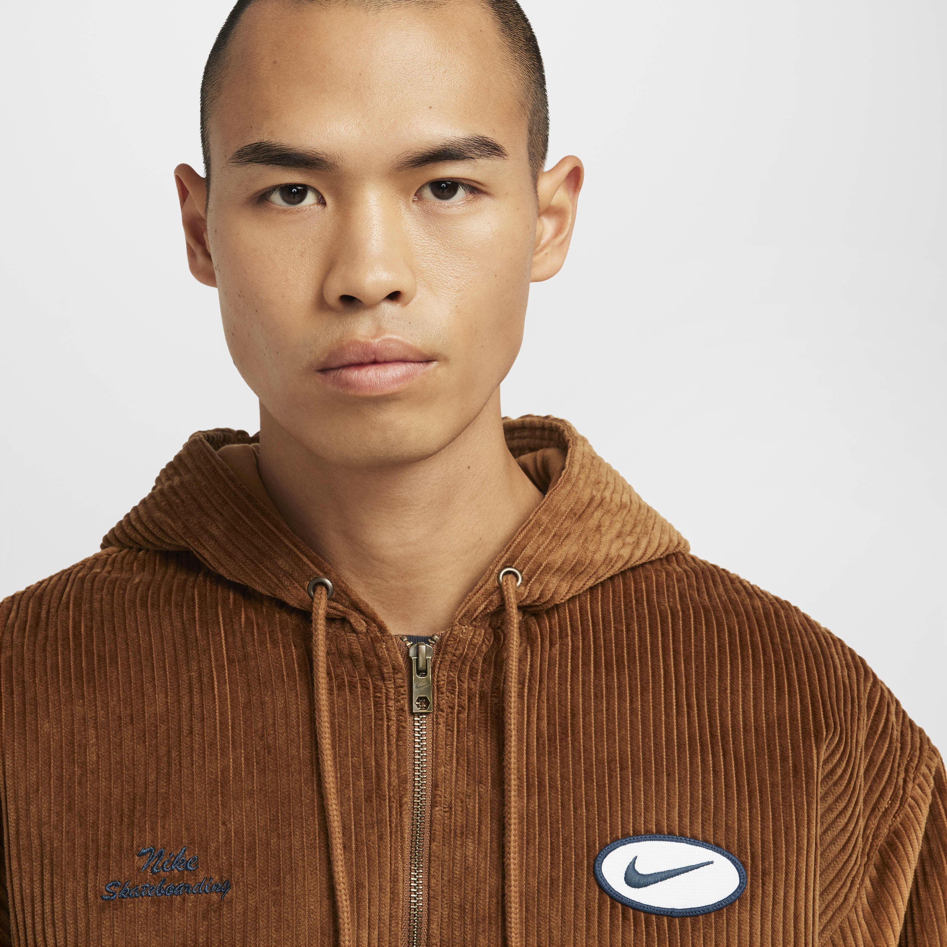 定番のお歳暮 Buy Nike Light - Jacket Skate Corduroy Hooded Full-Zip SB ジャケット・アウター