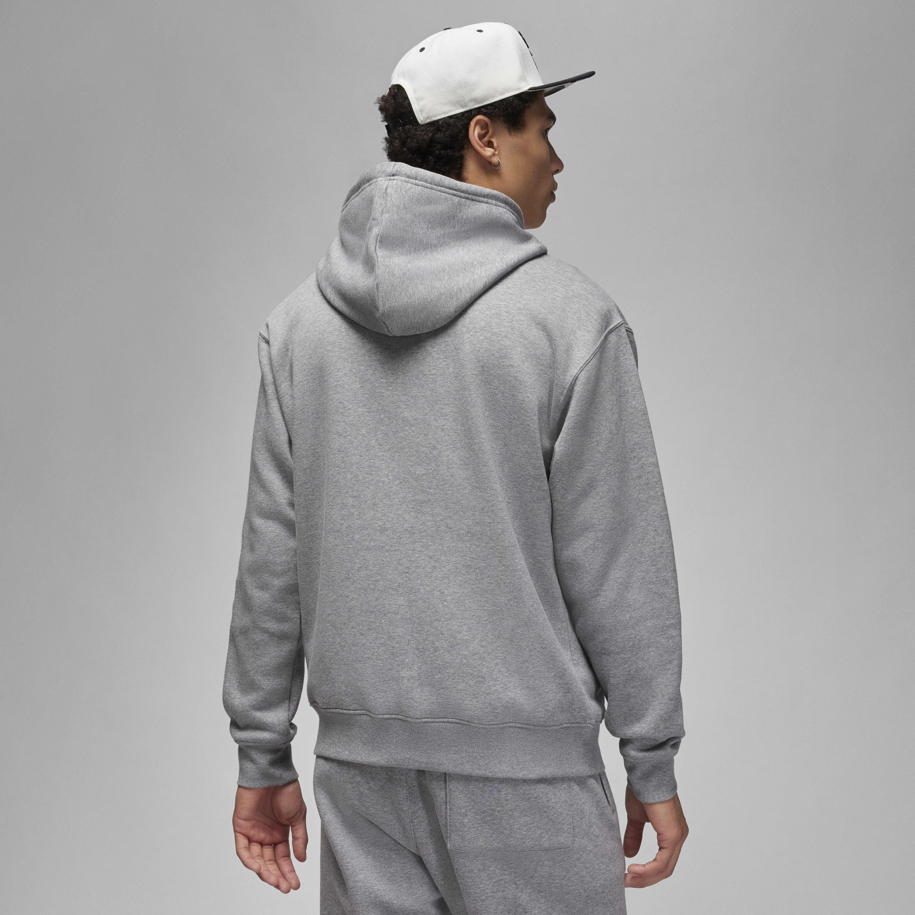 Jordan Essentials image number 1
