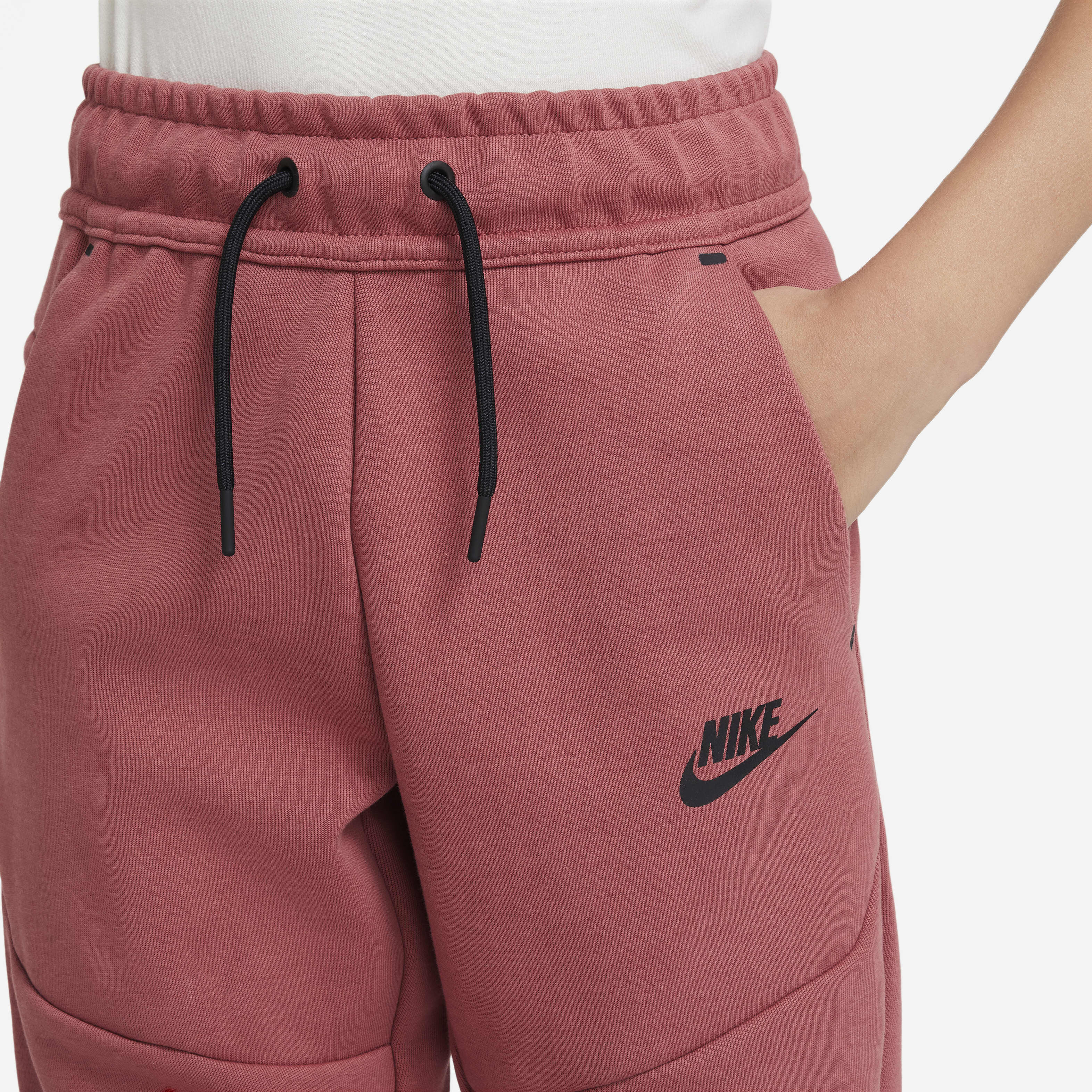 Nike Sportswear Tech Fleece image number 2