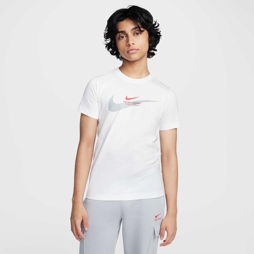 نايكي سبورتسوير