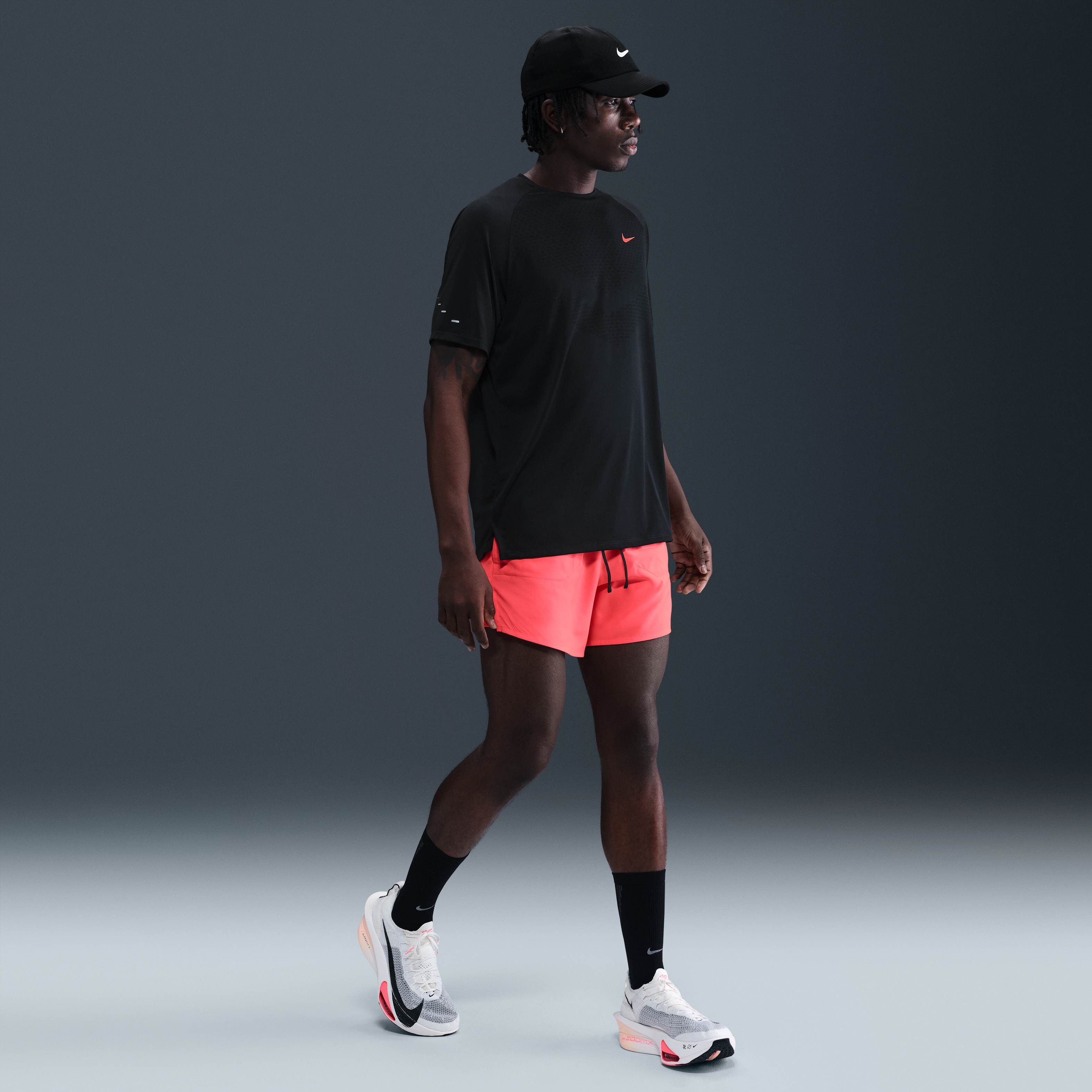 نايكي سترايد image number 3