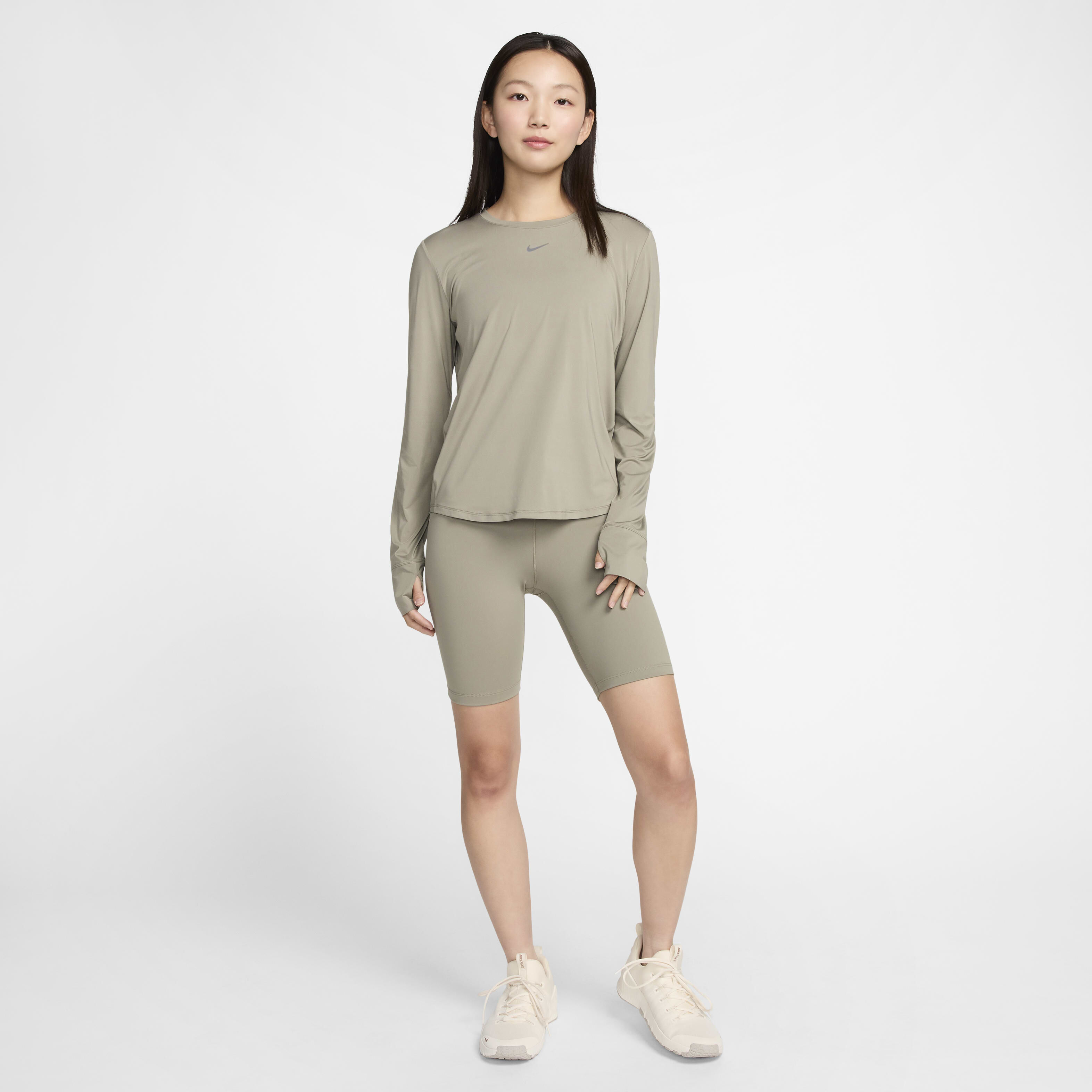驚きの激安価格 Buy Nike Light - Top Long-Sleeve Dri-FIT Women's Classic One ヨガ・ピラティス