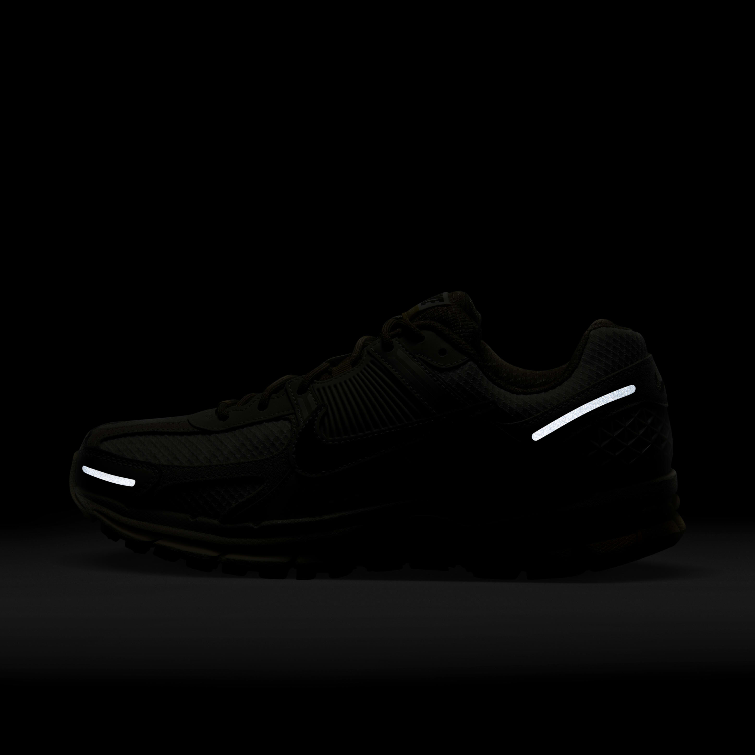 Nike Zoom Vomero 5 image number 10