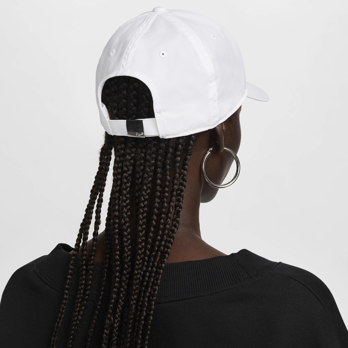 Nike Club image number 1 Nike Club image number 1