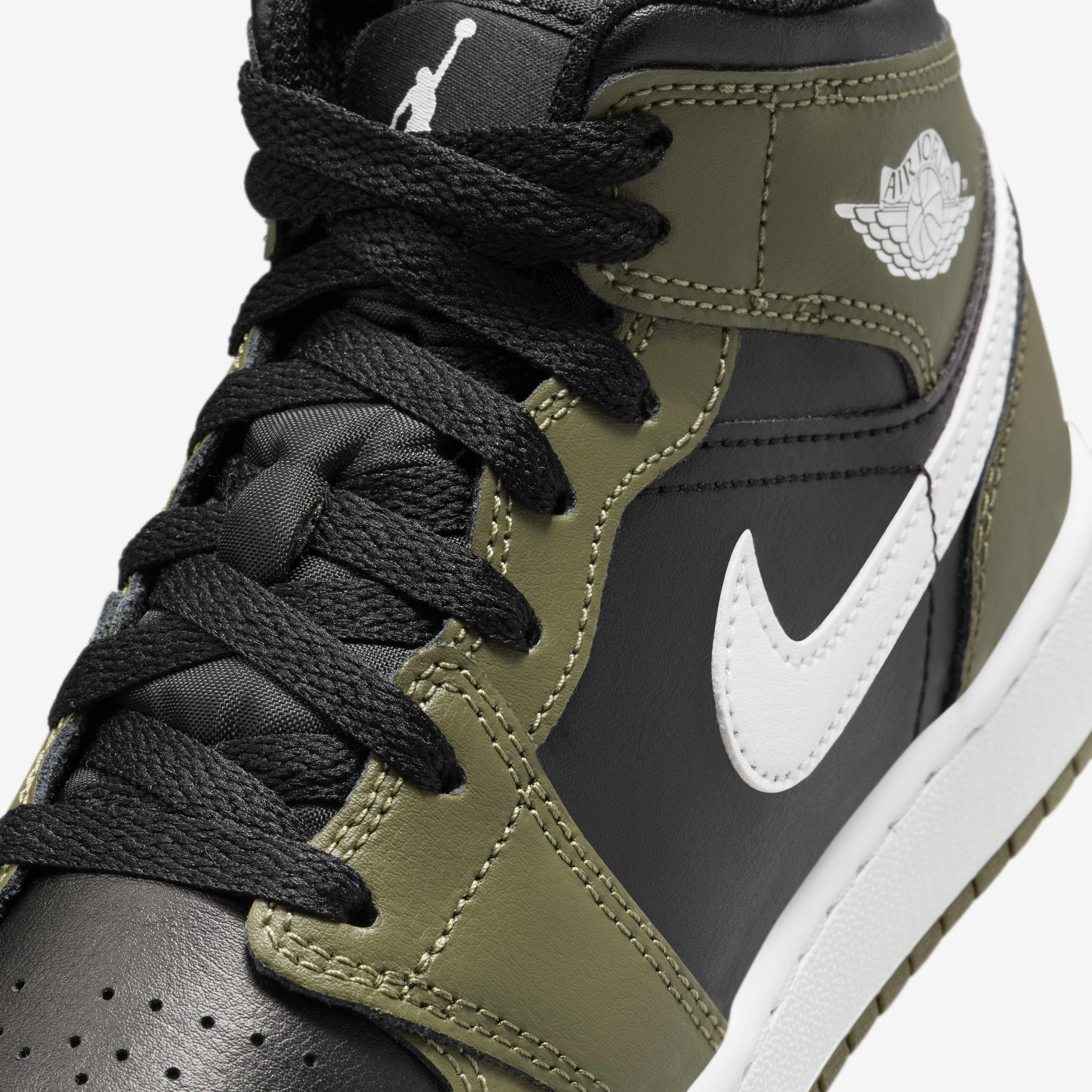 Buy Air Jordan 1 Mid Older Kids Shoes Nike Kuwait Official