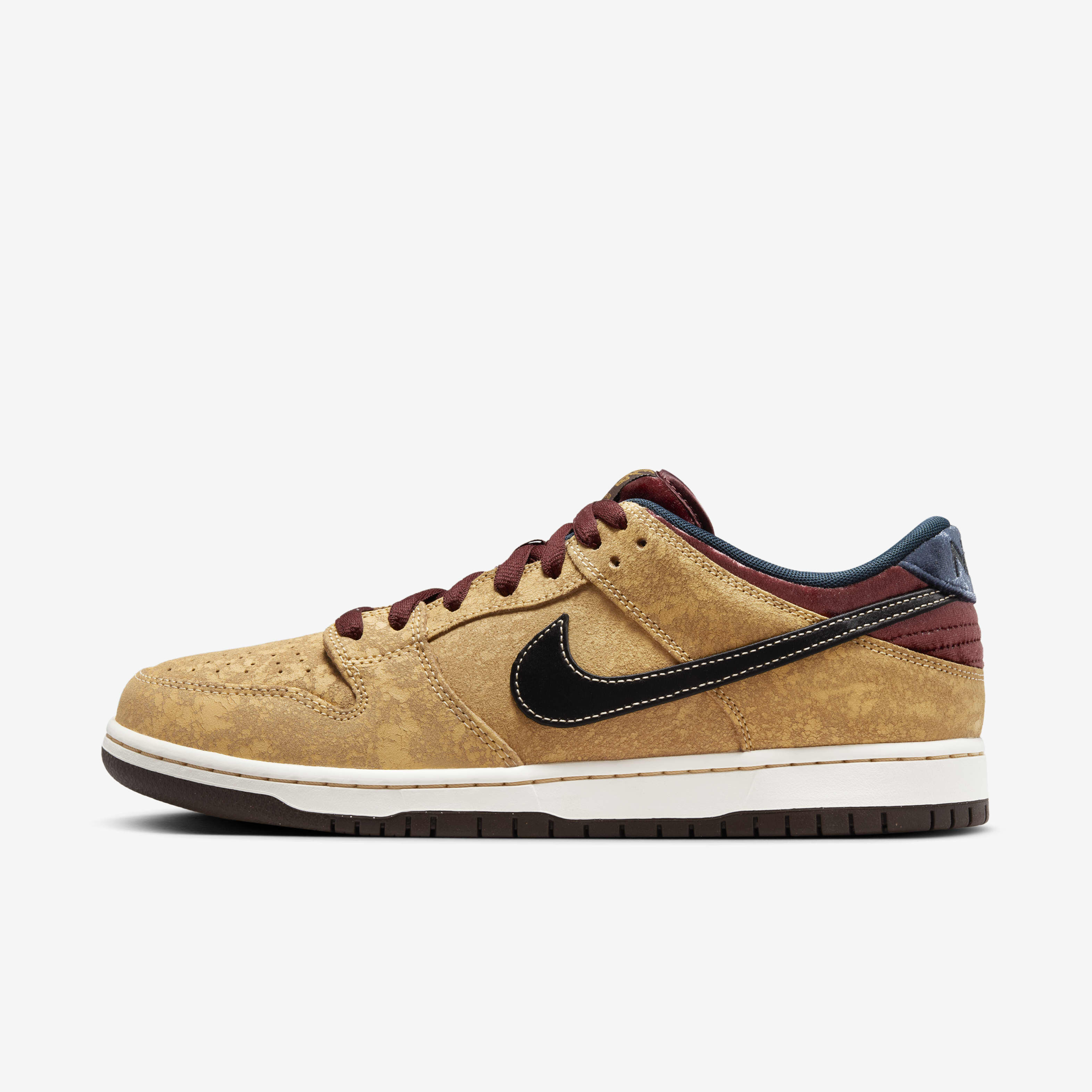 Nike skate show shop