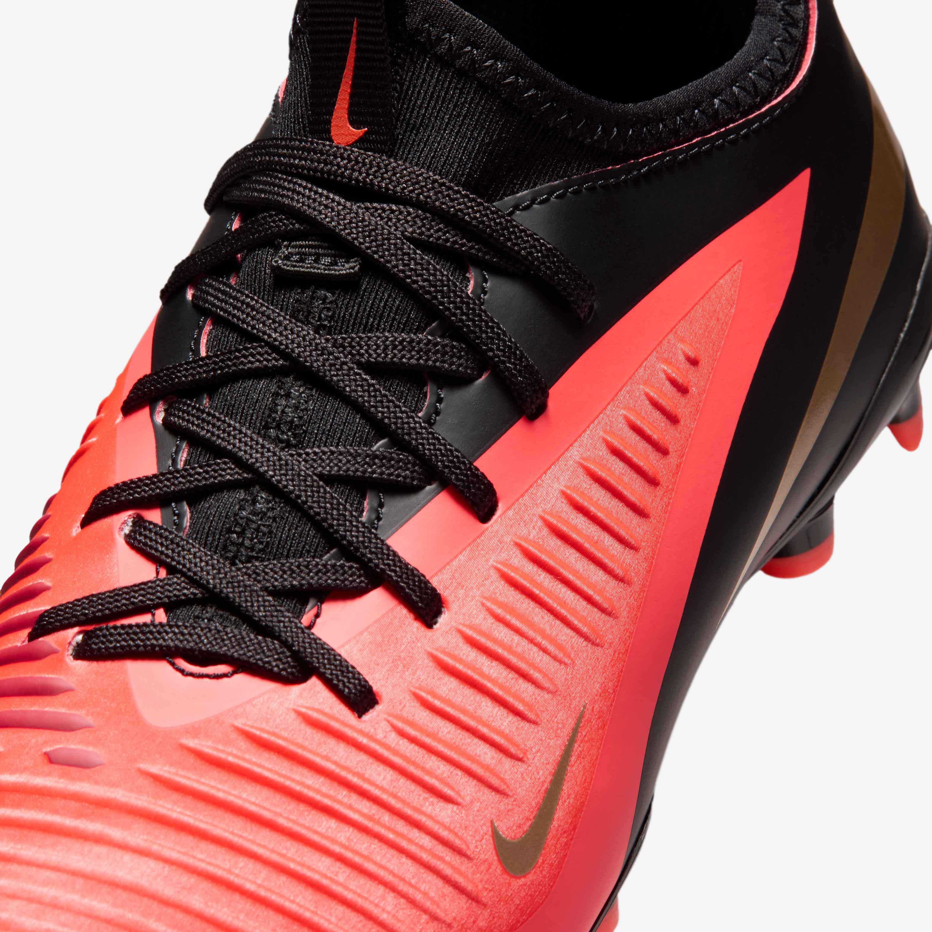 Nike Jr. Phantom 6 Low Academy image number 7