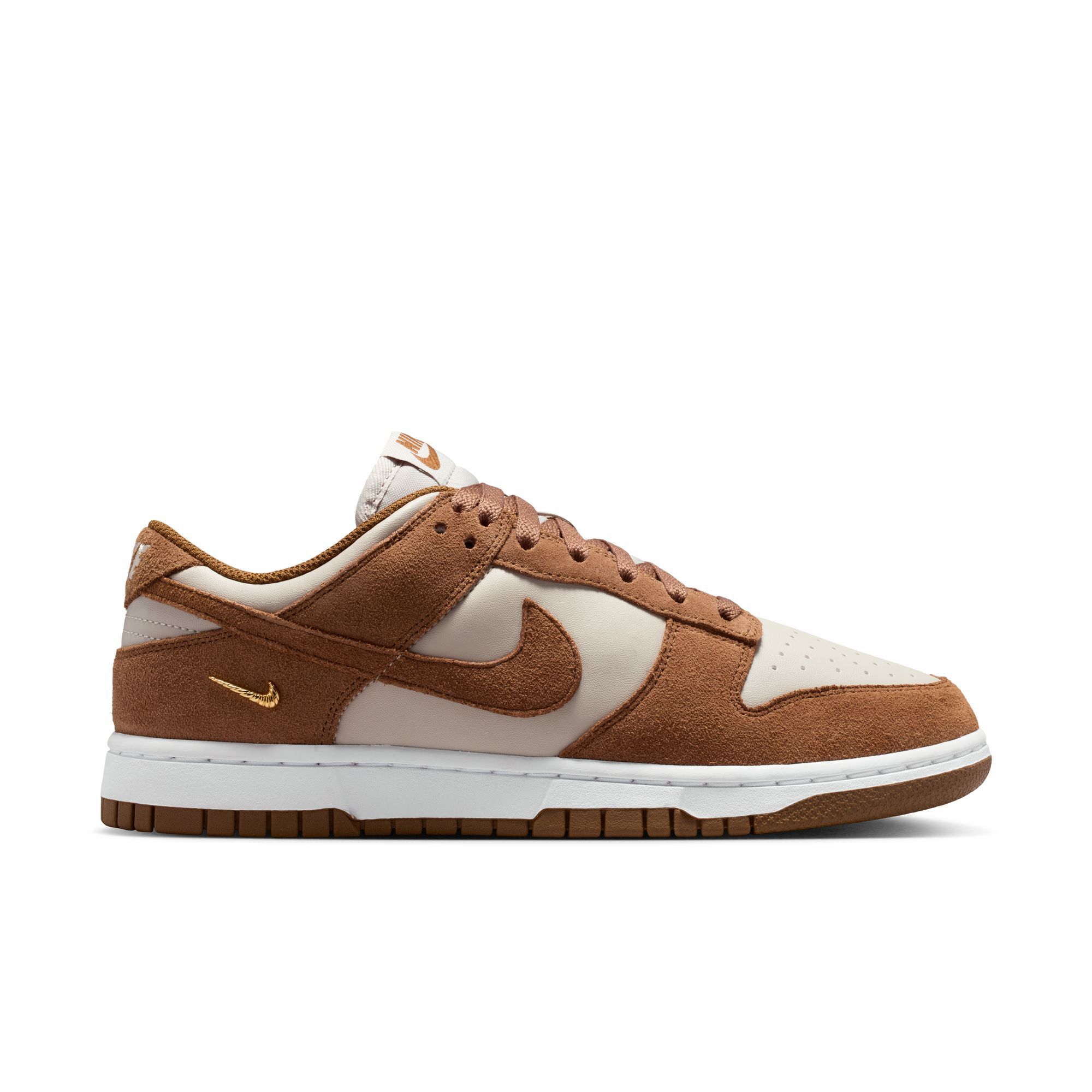 Nike Dunk Low Suede image number 5
