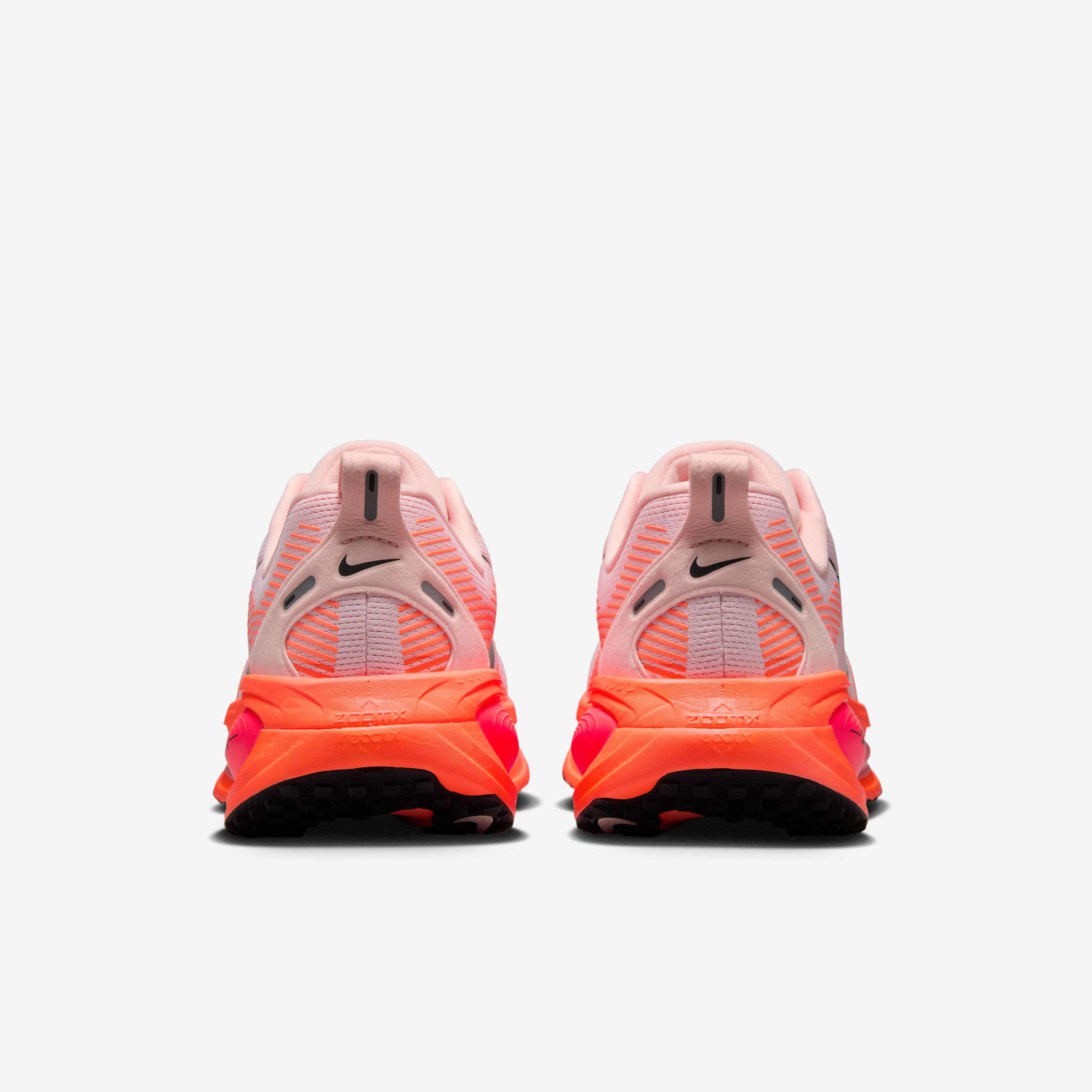 نايكي فوميرو 18 image number 5