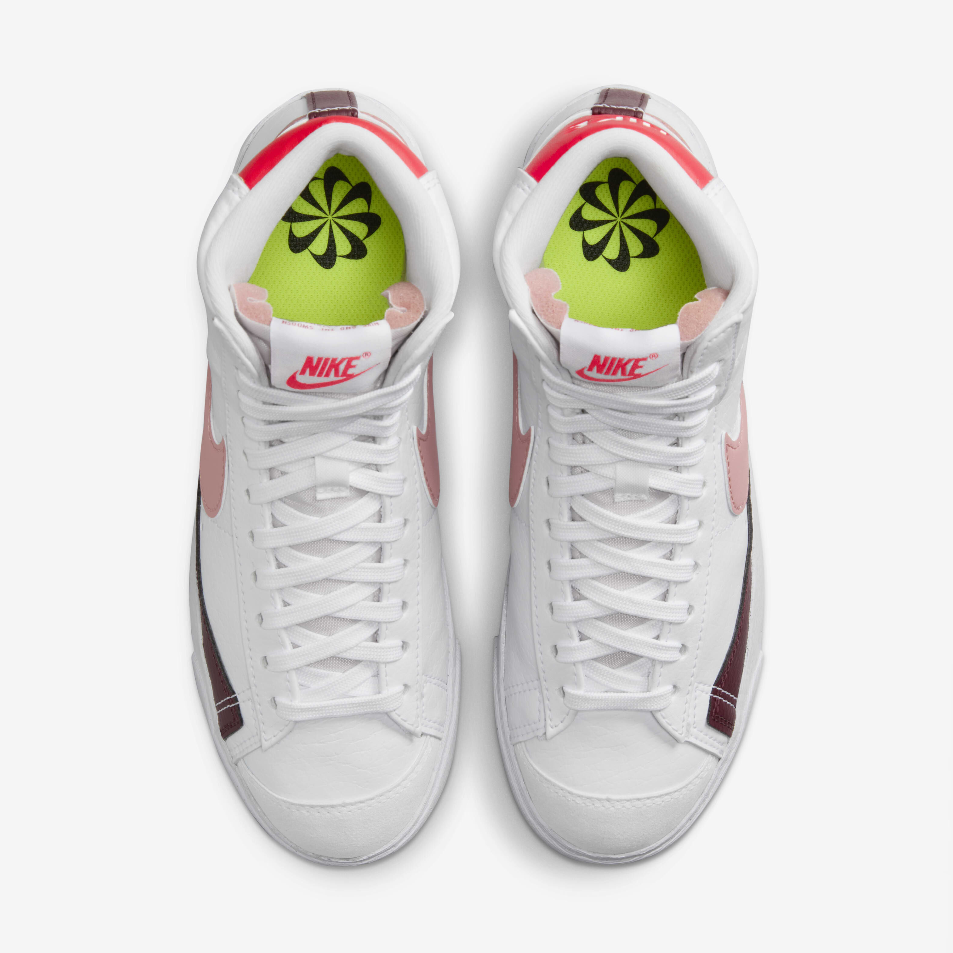 نايكي بليزر ميد'77 نيكست نيتشر image number 3