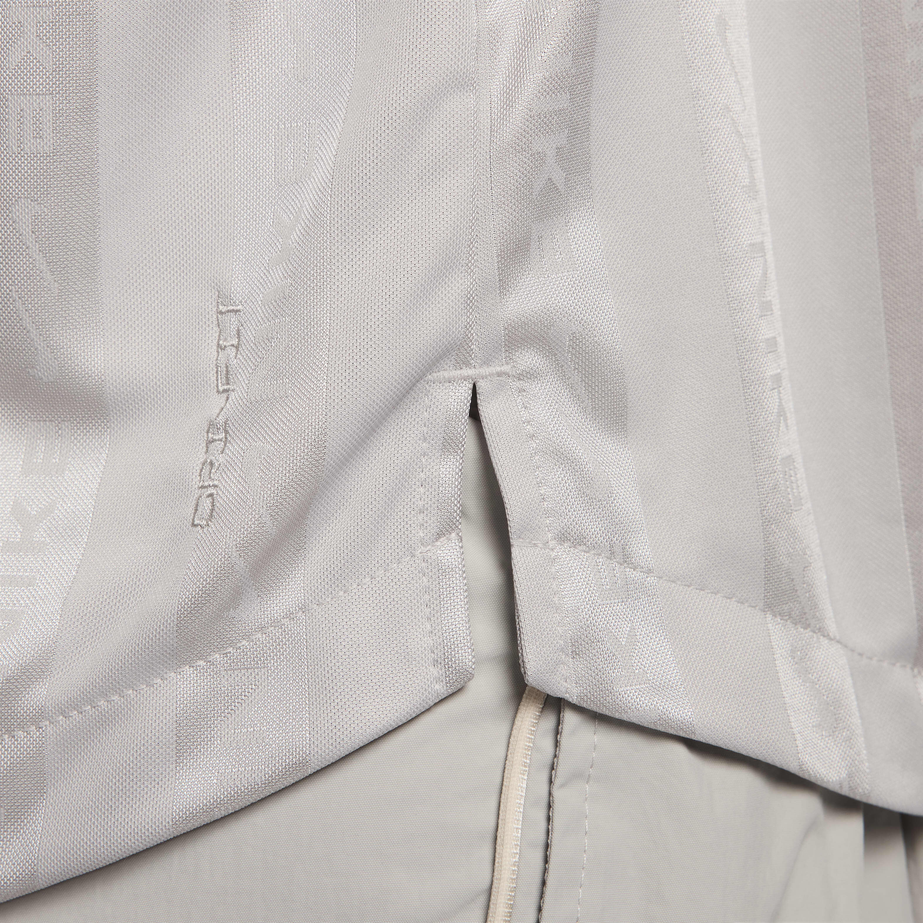 نايكي سبورتسوير كوليكشن image number 3