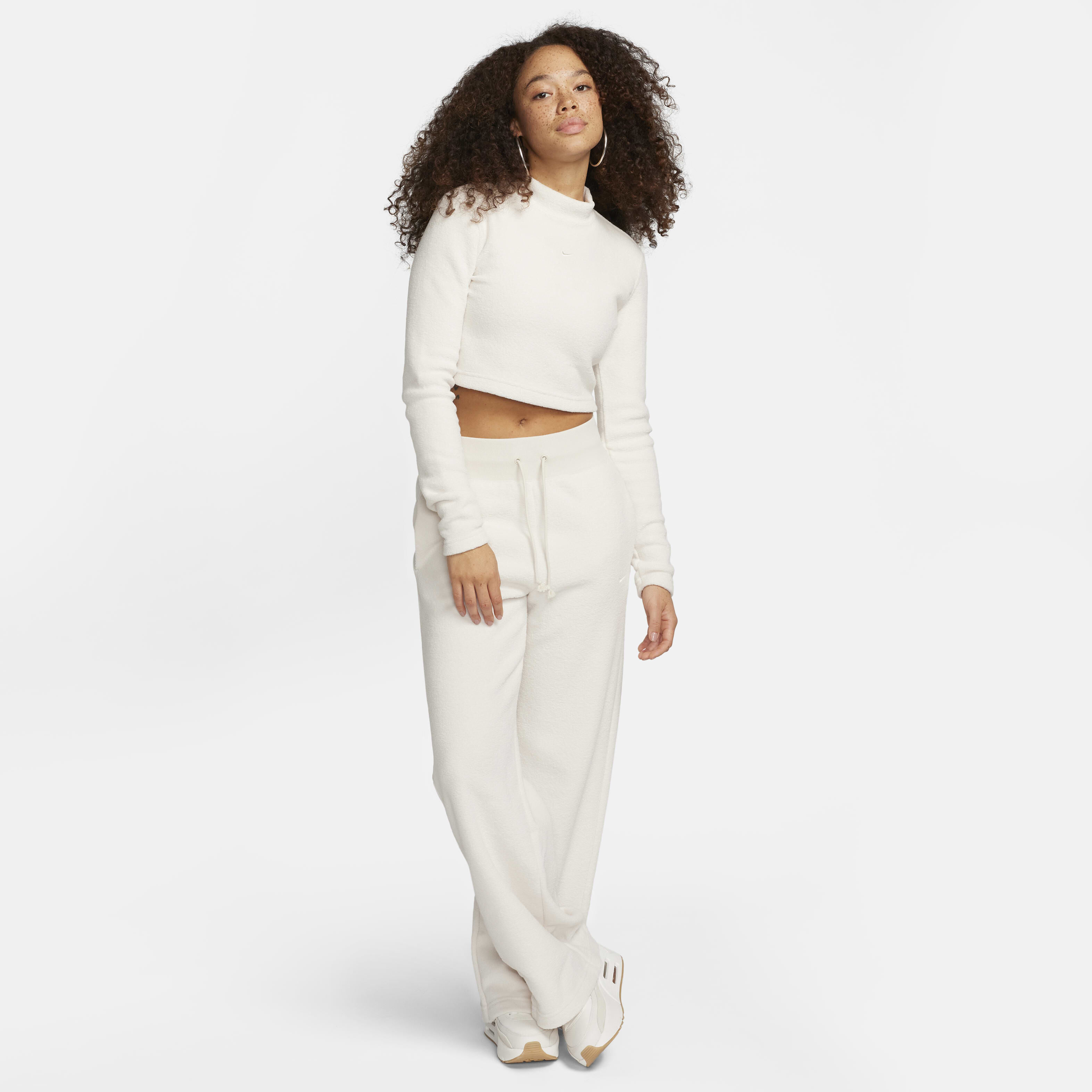 نايكي سبورتسوير فينكس بلش image number 5