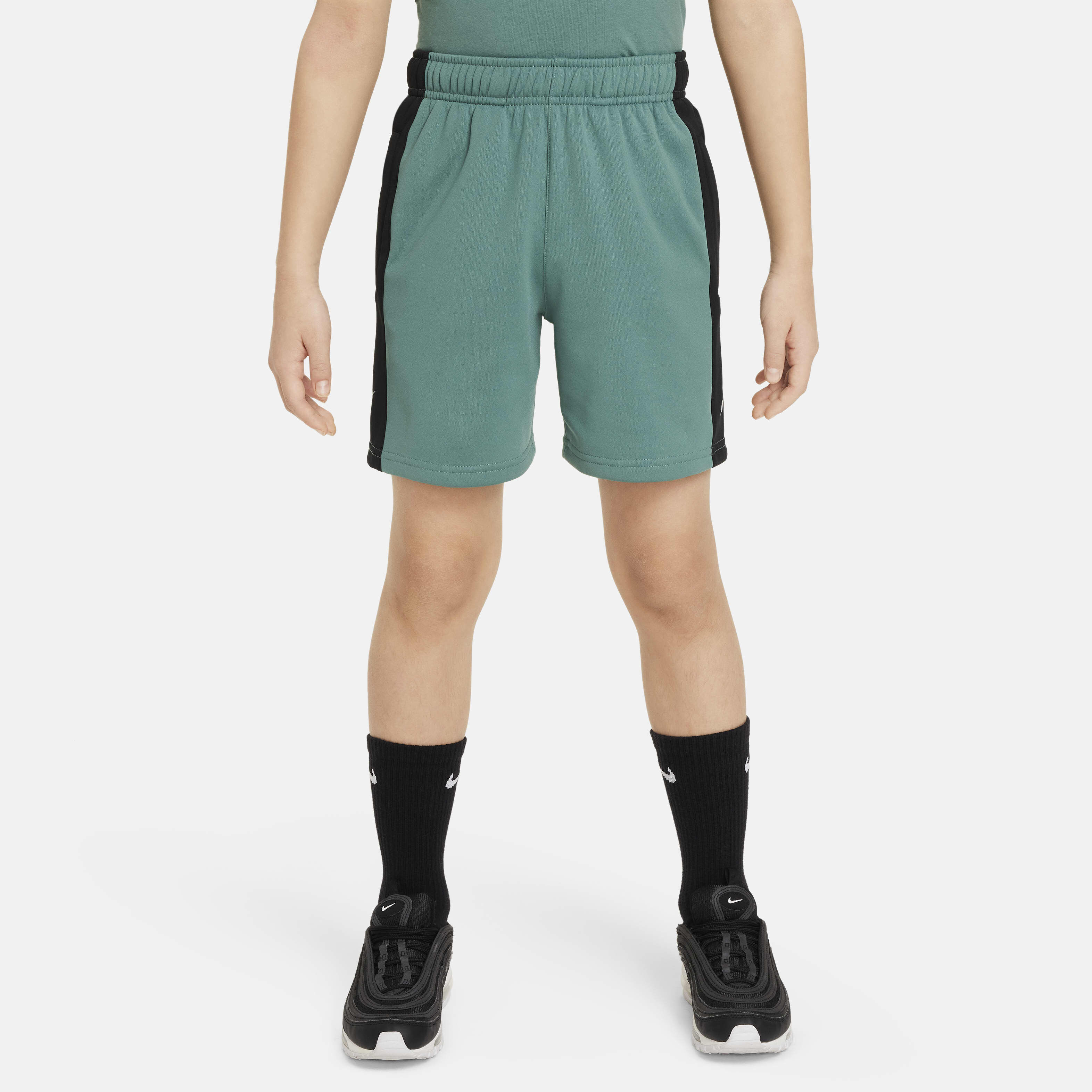 Nike air boys shorts shop
